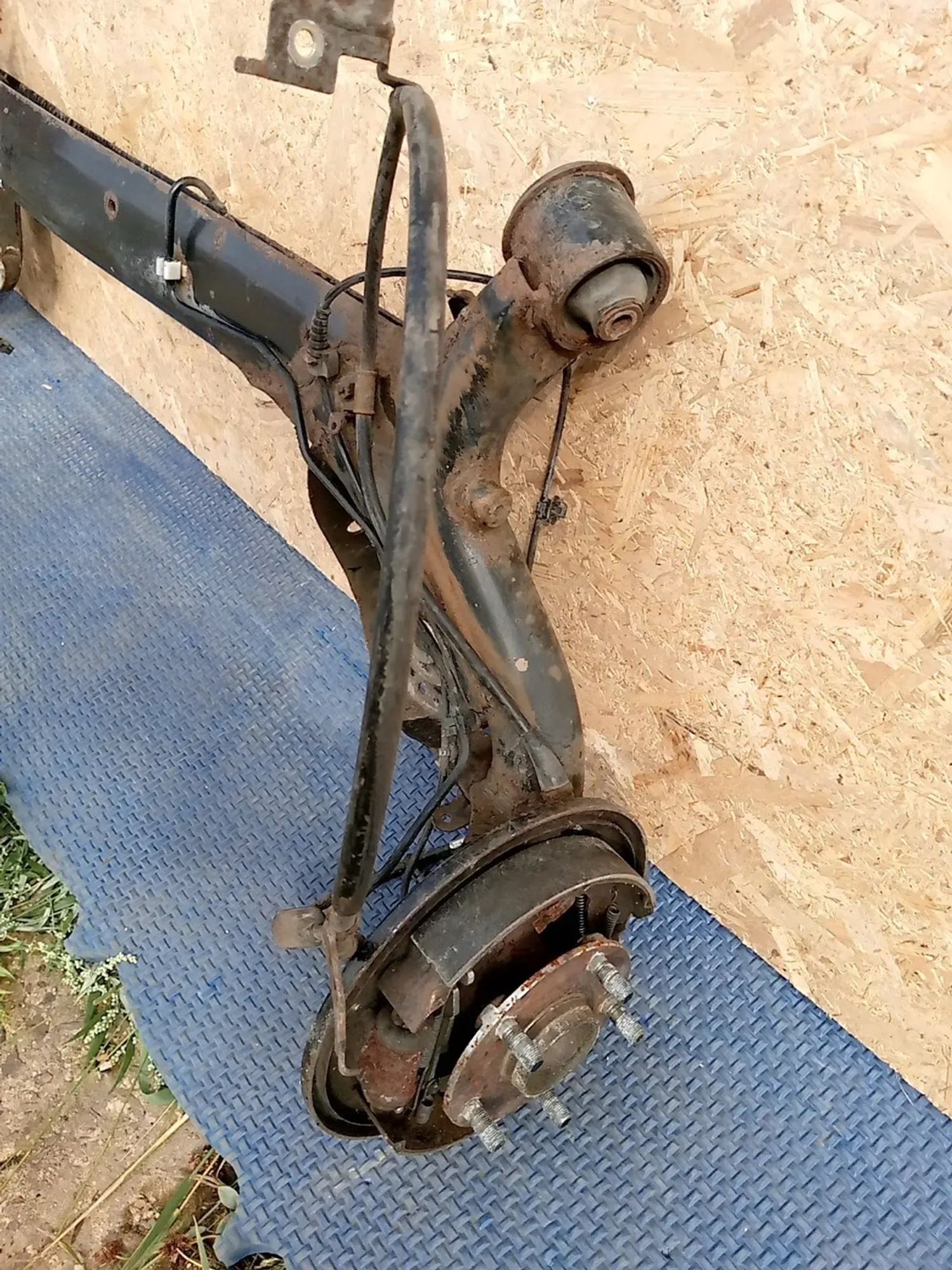 https://ycs.partsauto.market/partsauto-images/thmbs/userImages/a486c87f8955b6e25f9185efee619899/part/38c7770f-1da6-4a09-bb9c-4980495f3dec_1785441527000.jpg