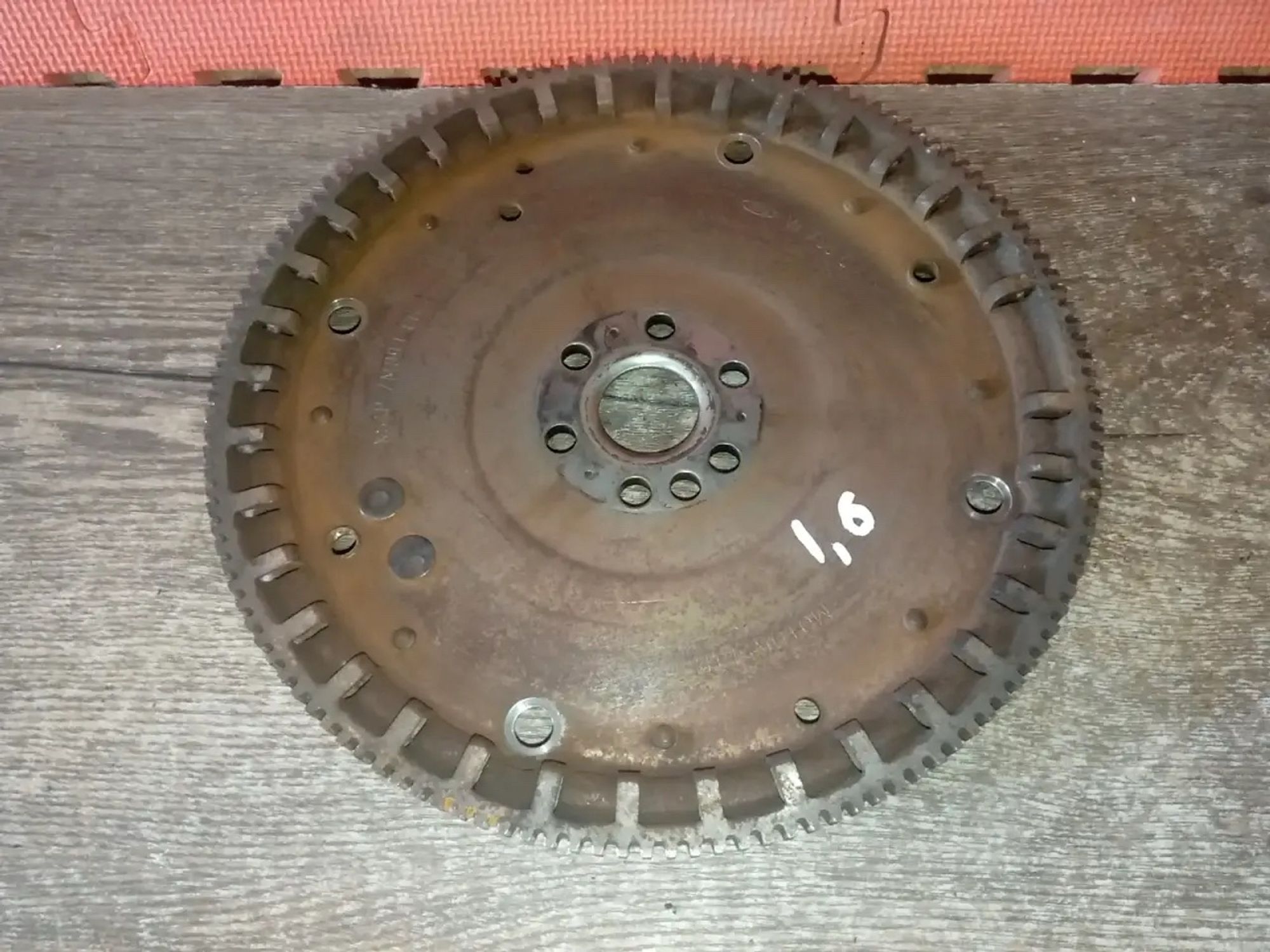 https://ycs.partsauto.market/partsauto-images/thmbs/userImages/a486c87f8955b6e25f9185efee619899/part/396c5b8b-afbd-4181-89bd-67e9a4400fcd_1782462015133.jpg