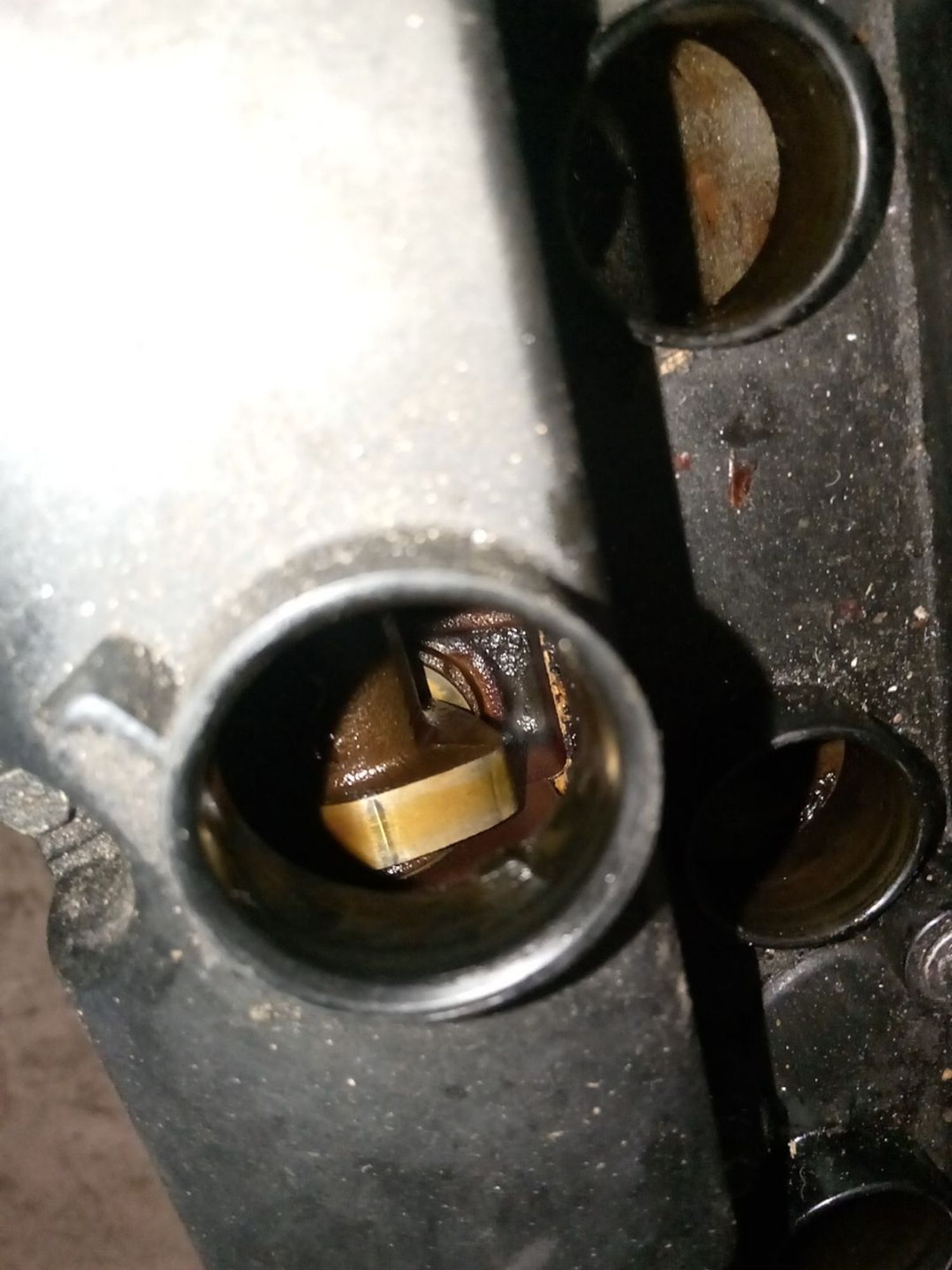 https://ycs.partsauto.market/partsauto-images/thmbs/userImages/a486c87f8955b6e25f9185efee619899/part/39974f7f-fe47-4d45-b06a-09c8db419d8d_1782453984265.jpg