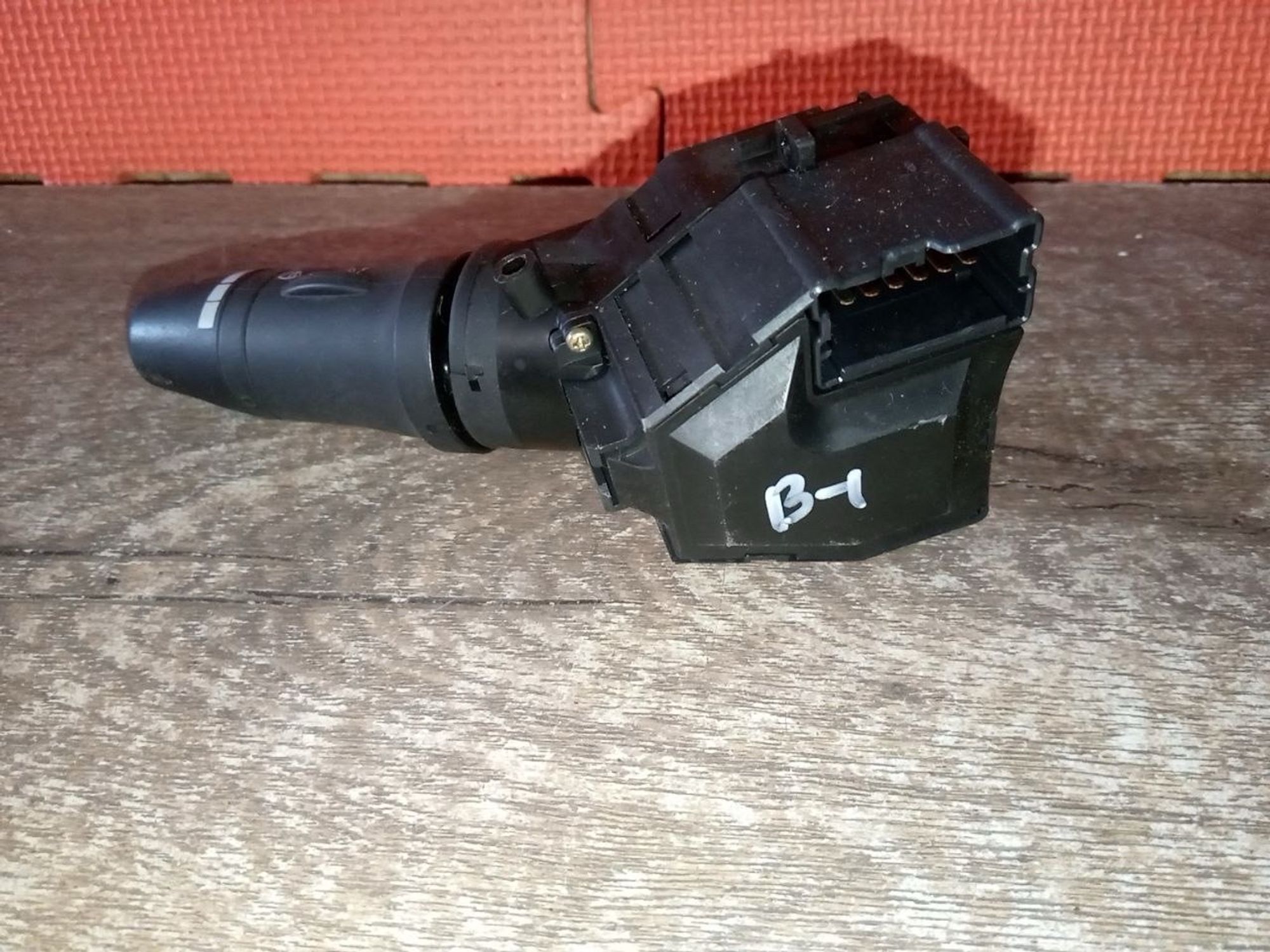 https://ycs.partsauto.market/partsauto-images/thmbs/userImages/a486c87f8955b6e25f9185efee619899/part/3b896475-0c89-4403-8e57-5d607ebadee3_1775855437556.jpg