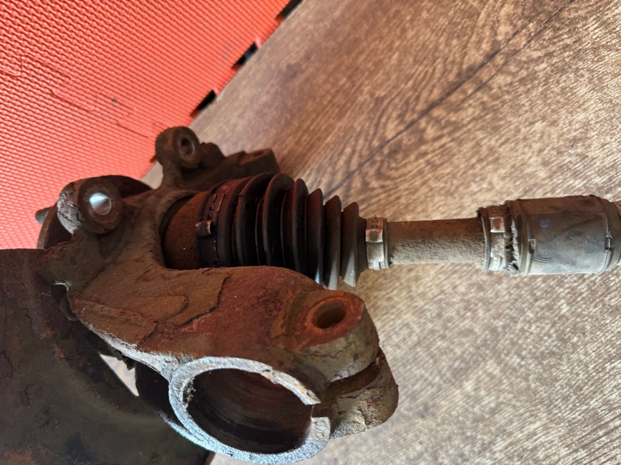 https://ycs.partsauto.market/partsauto-images/thmbs/userImages/a486c87f8955b6e25f9185efee619899/part/3ba51e82-094d-4036-adc9-0b8513c5dbd4_1779051650092.jpg