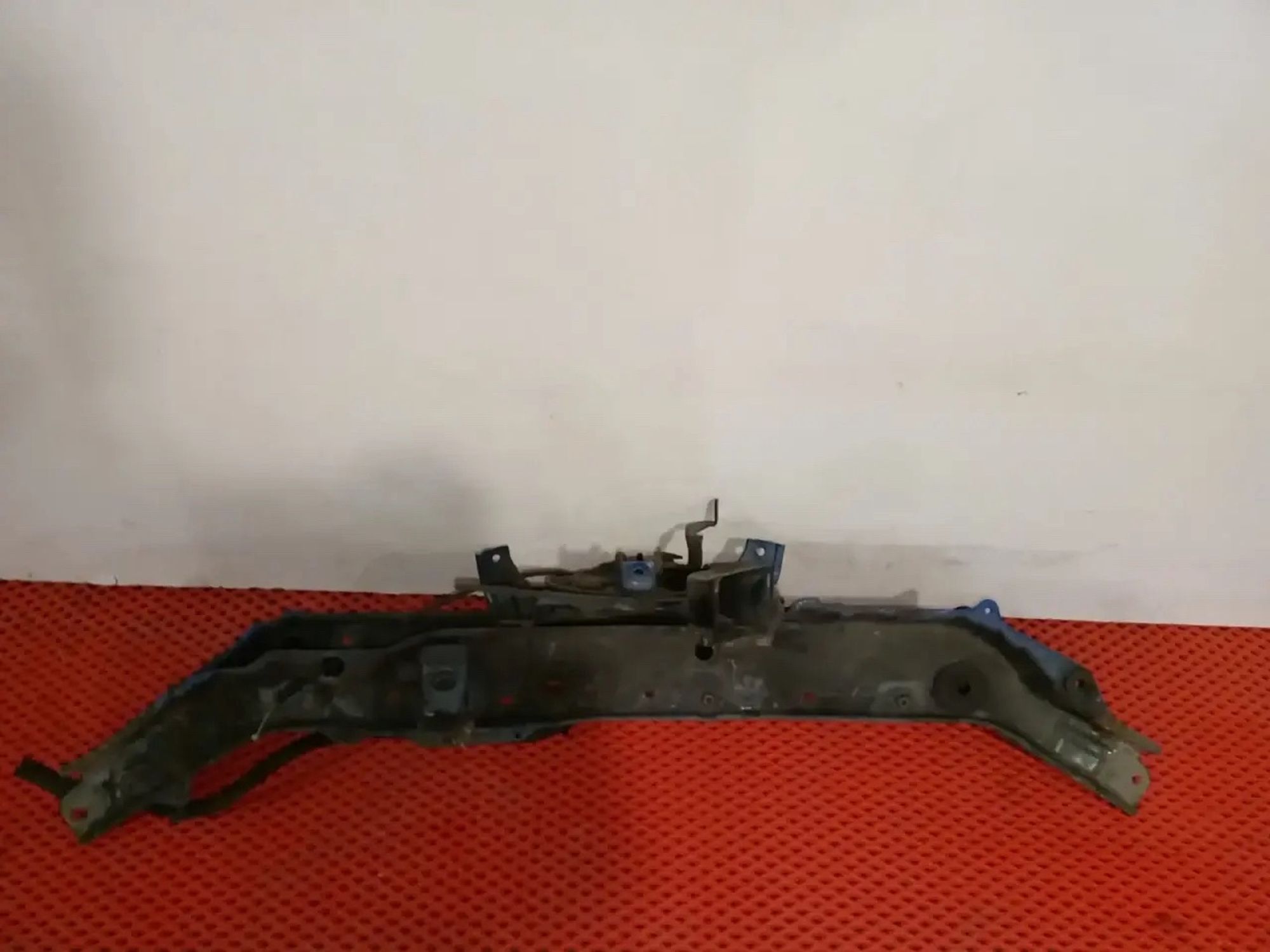 https://ycs.partsauto.market/partsauto-images/thmbs/userImages/a486c87f8955b6e25f9185efee619899/part/3c053438-92da-43ce-bd13-24de77c42e97_1778653157702.jpg
