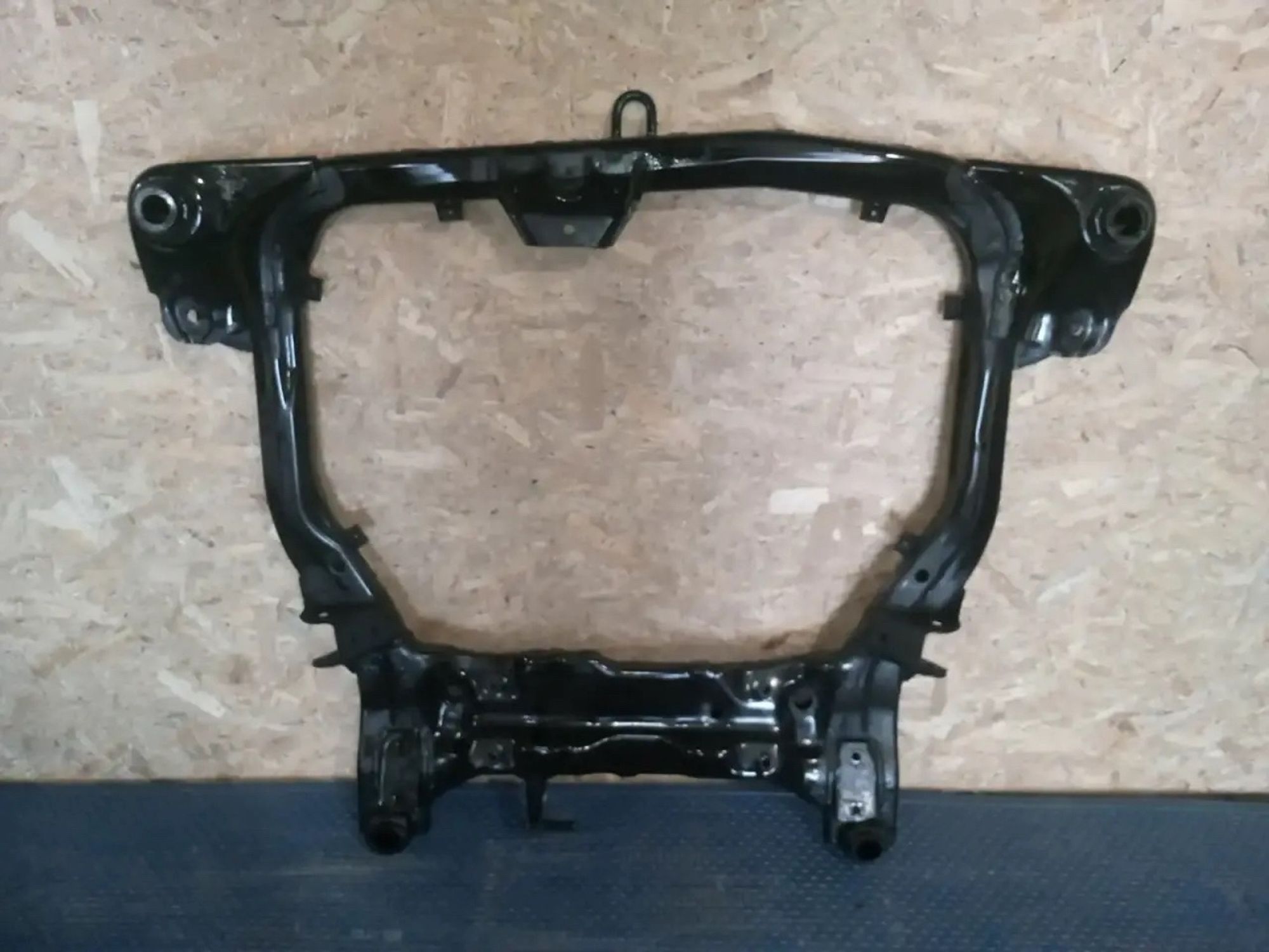 https://ycs.partsauto.market/partsauto-images/thmbs/userImages/a486c87f8955b6e25f9185efee619899/part/3d566a55-520d-4fd1-a7d8-30fb11f78758_1776666959324.jpg
