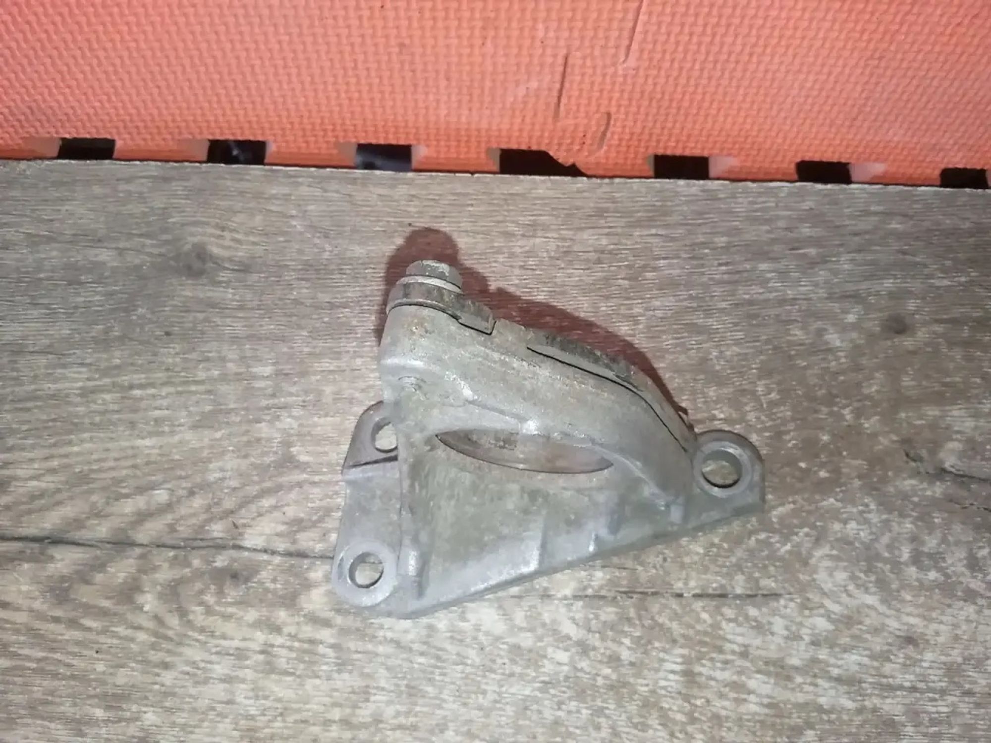 https://ycs.partsauto.market/partsauto-images/thmbs/userImages/a486c87f8955b6e25f9185efee619899/part/3d787968-3d42-4506-a86b-078e7a65ade5_1783542938430.jpg