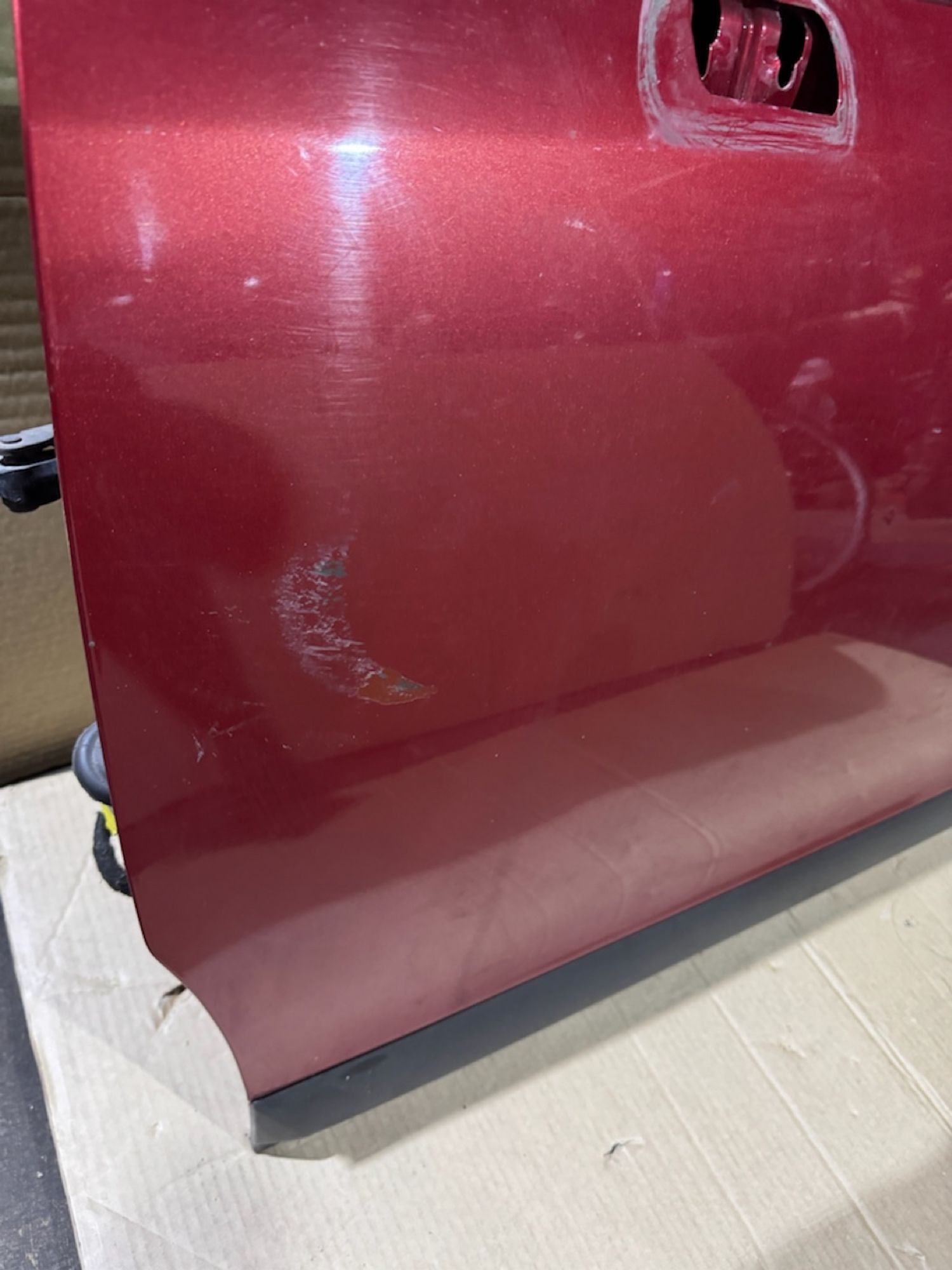 https://ycs.partsauto.market/partsauto-images/thmbs/userImages/a486c87f8955b6e25f9185efee619899/part/3e8438a7-70fe-4a4f-a643-57980b54737f_1783541941826.jpg