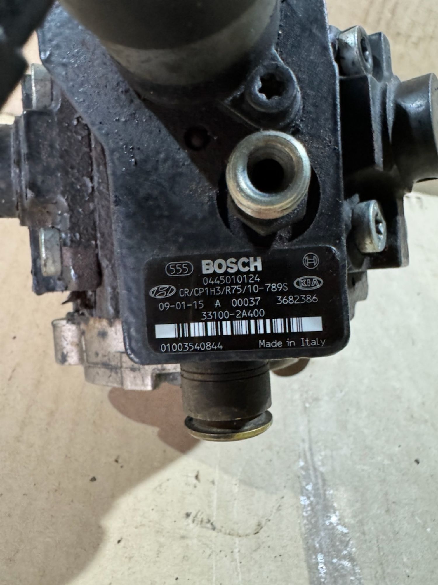 https://ycs.partsauto.market/partsauto-images/thmbs/userImages/a486c87f8955b6e25f9185efee619899/part/3f6cb2d5-991f-4faf-a144-ae6c3ce4d125_1776857701347.jpg