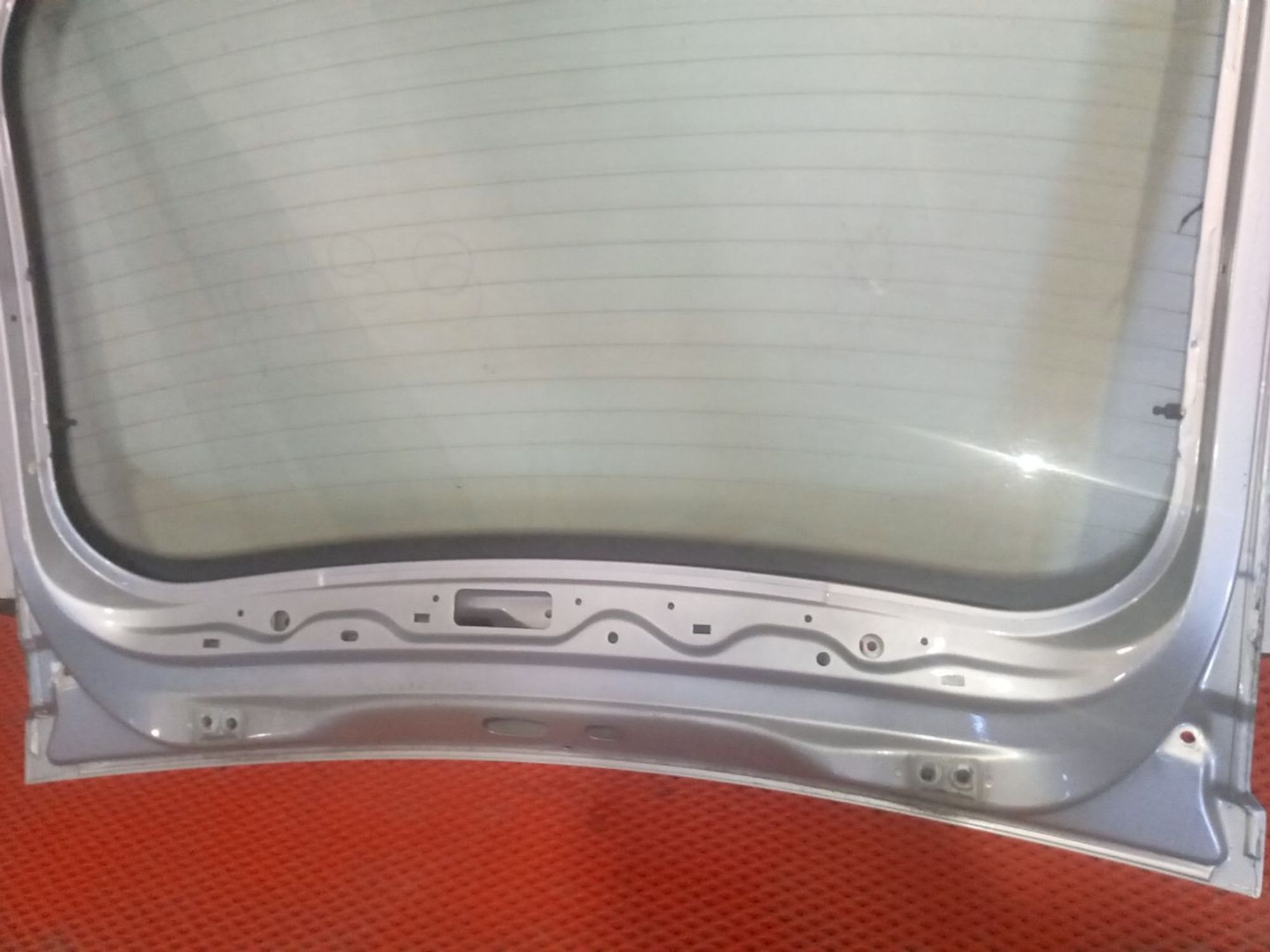 https://ycs.partsauto.market/partsauto-images/thmbs/userImages/a486c87f8955b6e25f9185efee619899/part/416dc784-d73d-4345-98a2-0dc1fc904a08_1782802724514.jpg
