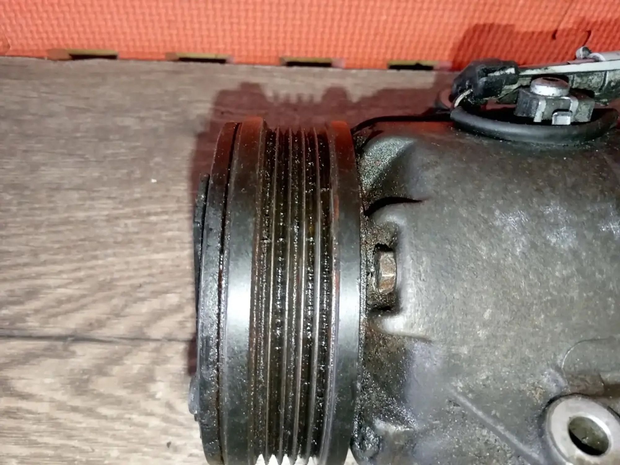 https://ycs.partsauto.market/partsauto-images/thmbs/userImages/a486c87f8955b6e25f9185efee619899/part/417352bb-7233-4cc7-ab0d-538318494f74_1775854267728.jpg