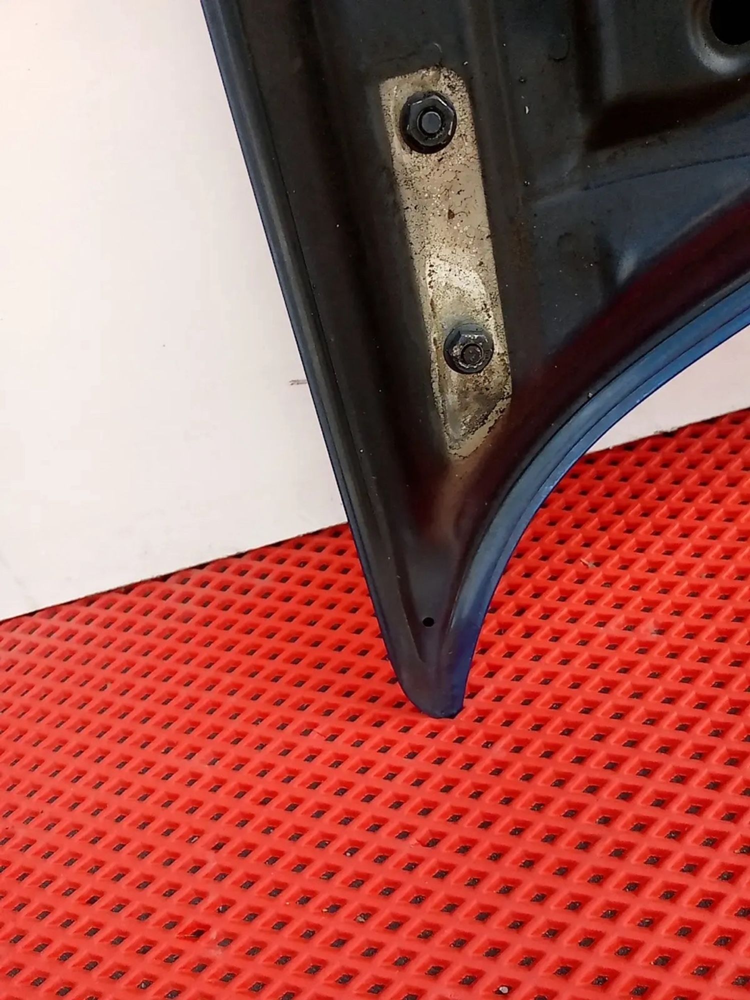 https://ycs.partsauto.market/partsauto-images/thmbs/userImages/a486c87f8955b6e25f9185efee619899/part/4191f7de-8d2a-4798-93de-a8d45788201f_1778190127990.jpg