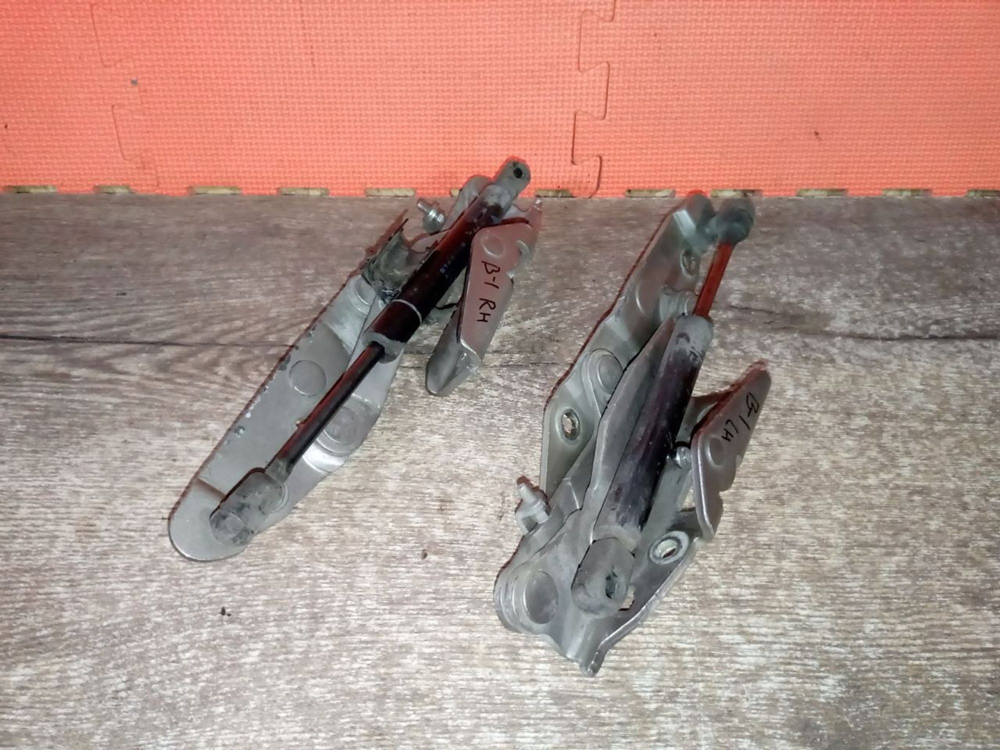 https://ycs.partsauto.market/partsauto-images/thmbs/userImages/a486c87f8955b6e25f9185efee619899/part/41be24e4-7ce1-42c1-ad4a-5ab10556932c_1775917495006.jpg