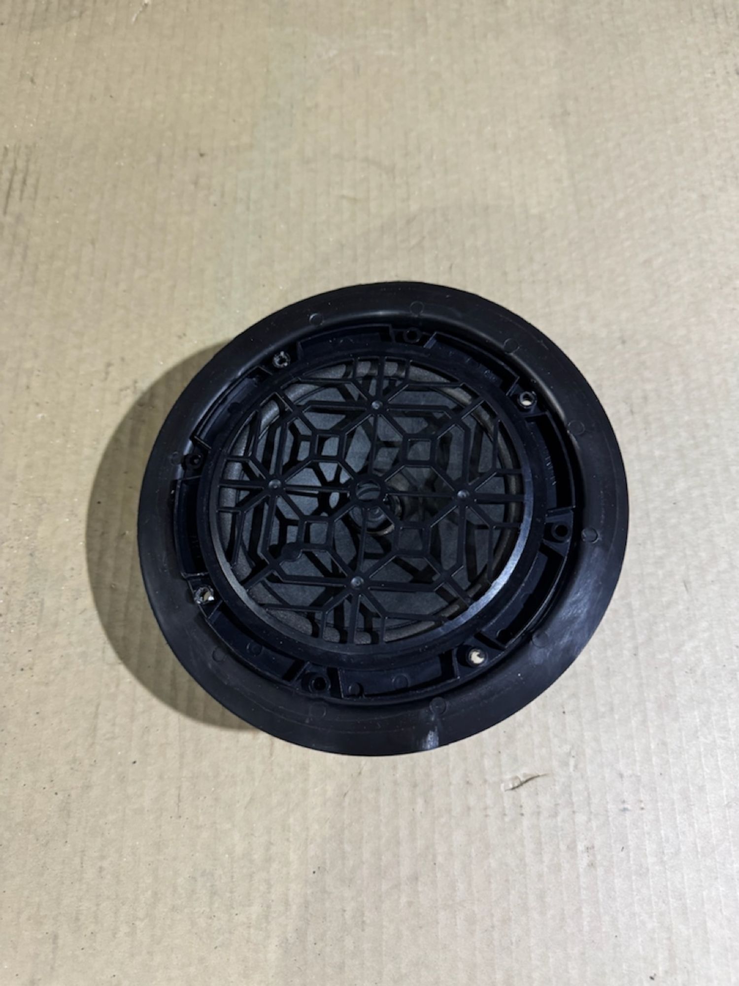 https://ycs.partsauto.market/partsauto-images/thmbs/userImages/a486c87f8955b6e25f9185efee619899/part/42b1721f-6db6-4542-8369-e5f3db77cb9c_1785226102726.jpg