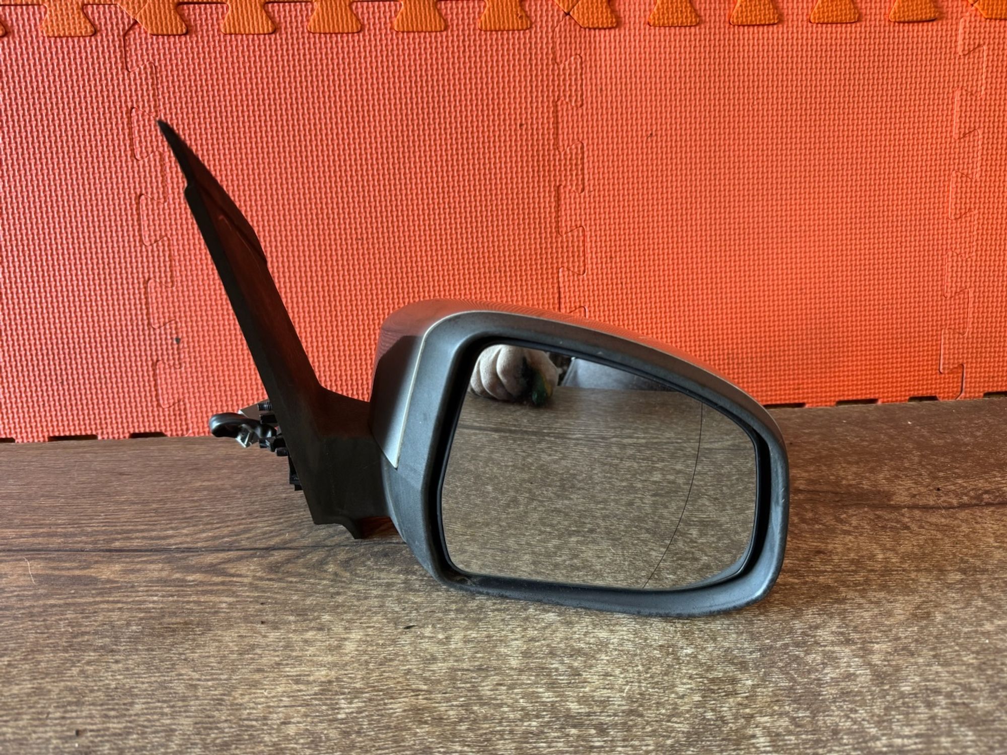 https://ycs.partsauto.market/partsauto-images/thmbs/userImages/a486c87f8955b6e25f9185efee619899/part/44005558-0bb9-4ee0-94bc-7b32a7baa0bd_1778190156483.jpg