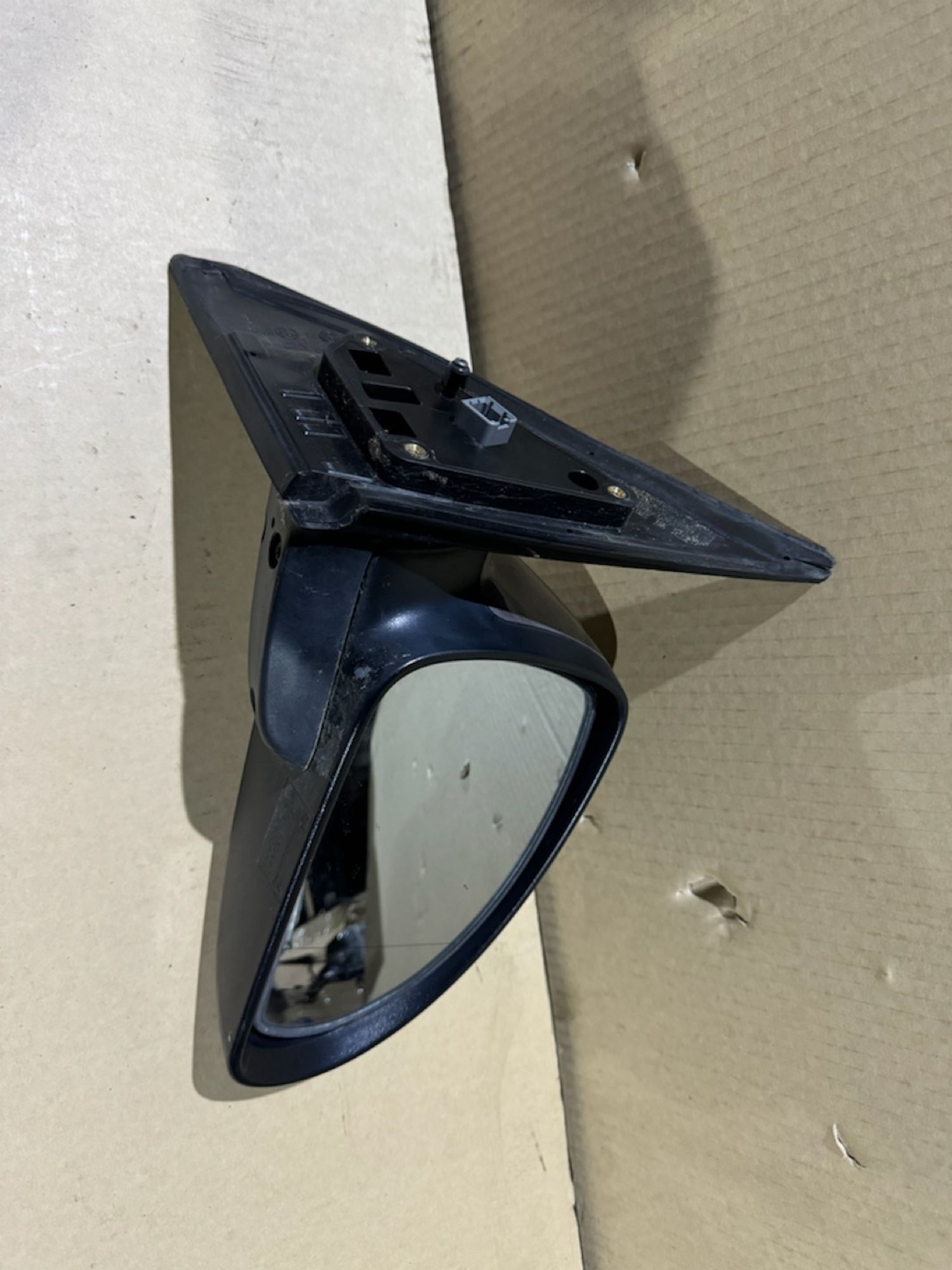 https://ycs.partsauto.market/partsauto-images/thmbs/userImages/a486c87f8955b6e25f9185efee619899/part/45225b03-08e2-4c3e-8d52-180372e61b9d_1776857656000.jpg