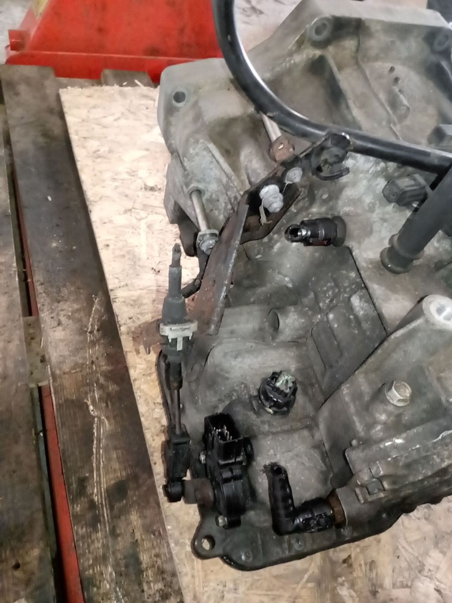 https://ycs.partsauto.market/partsauto-images/thmbs/userImages/a486c87f8955b6e25f9185efee619899/part/453a00fe-d6e8-437f-a077-cf7bfca2447b_1782454857846.jpg
