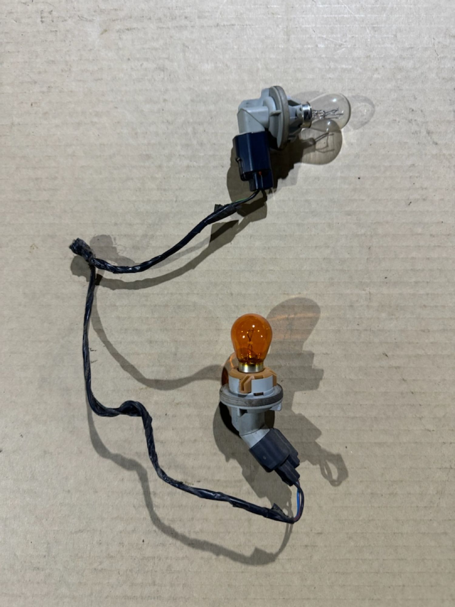 https://ycs.partsauto.market/partsauto-images/thmbs/userImages/a486c87f8955b6e25f9185efee619899/part/456d61f3-75fc-4468-98b7-23a52c58ecaa_1775854262250.jpg