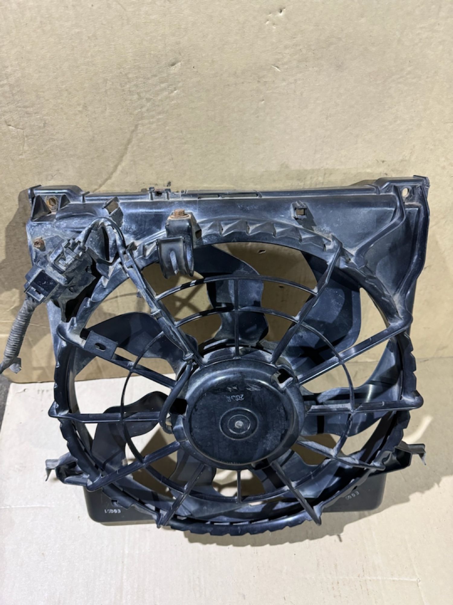 https://ycs.partsauto.market/partsauto-images/thmbs/userImages/a486c87f8955b6e25f9185efee619899/part/46a04cd2-2744-4a21-b5bf-675f0c37ef6d_1776857684184.jpg