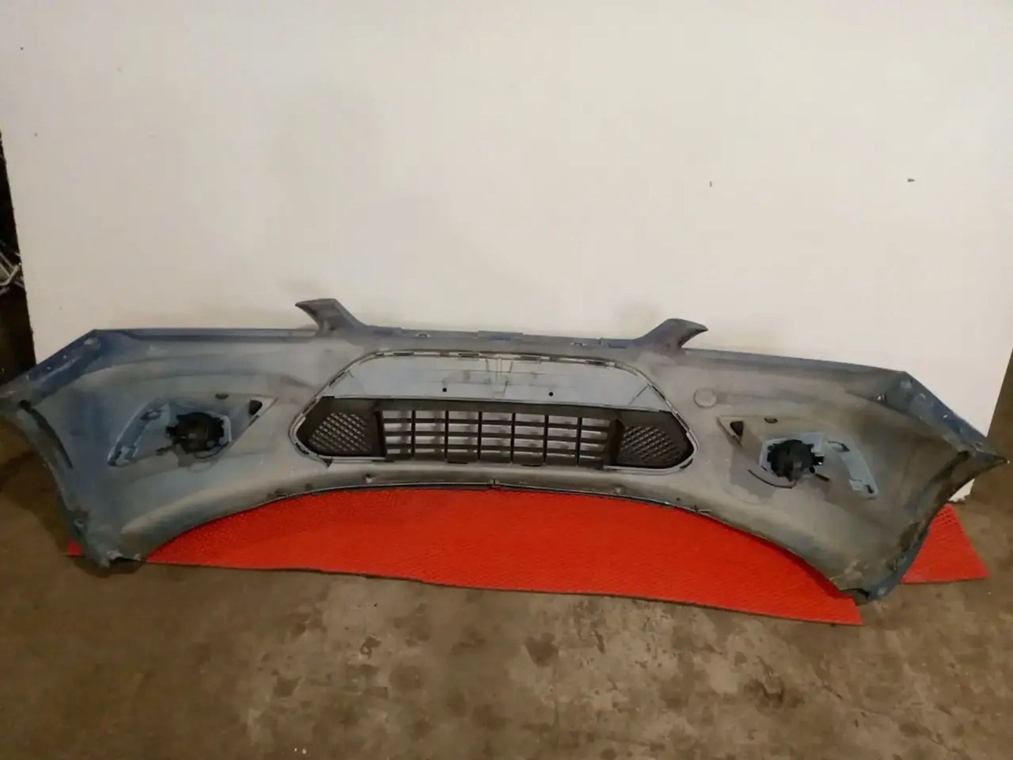 https://ycs.partsauto.market/partsauto-images/thmbs/userImages/a486c87f8955b6e25f9185efee619899/part/4749766a-1175-42fb-a61f-262ebe1846ac_1778190149951.jpg