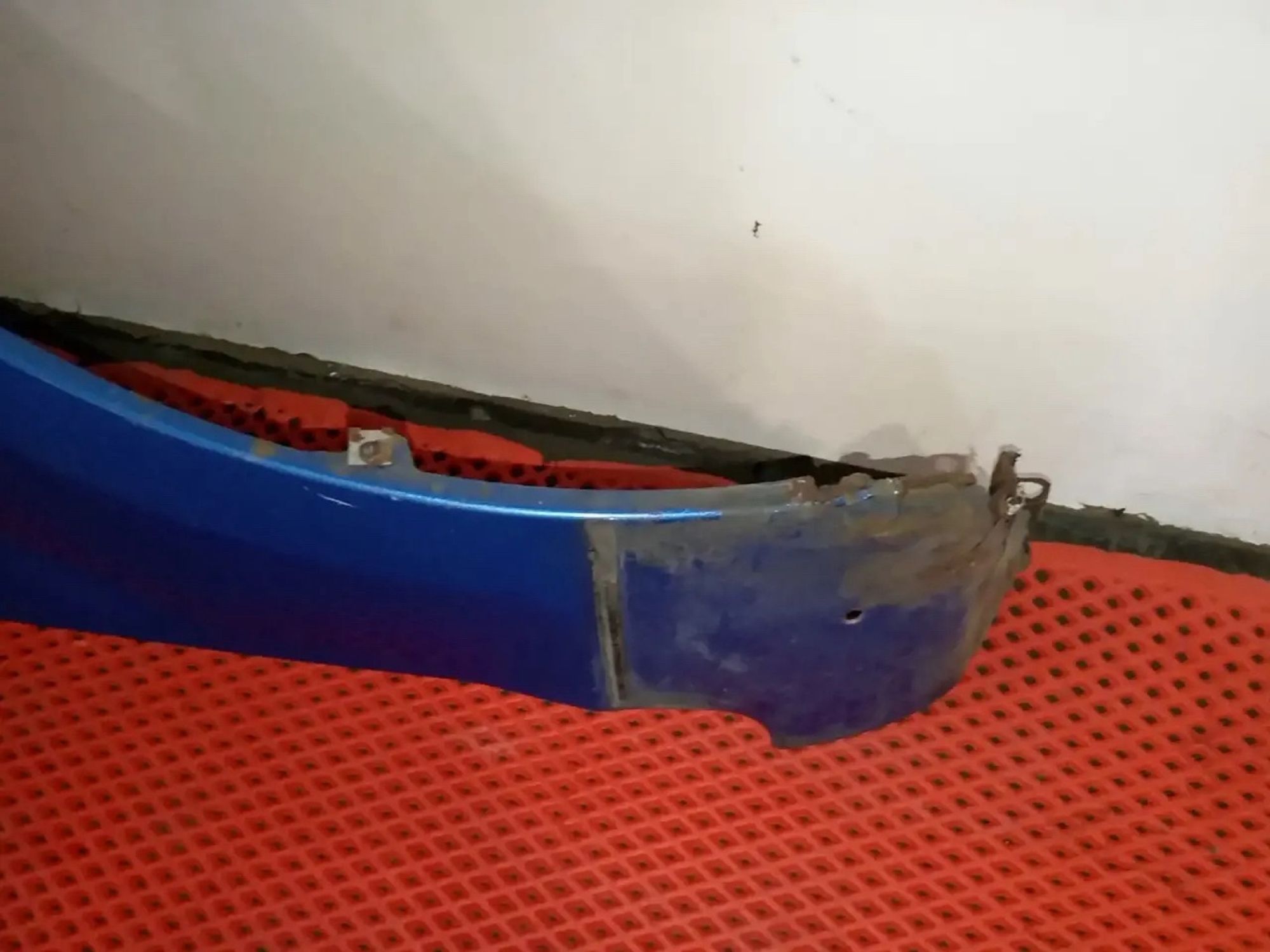 https://ycs.partsauto.market/partsauto-images/thmbs/userImages/a486c87f8955b6e25f9185efee619899/part/477c964a-a702-4b4e-8b24-59f6b092e759_1779344223082.jpg
