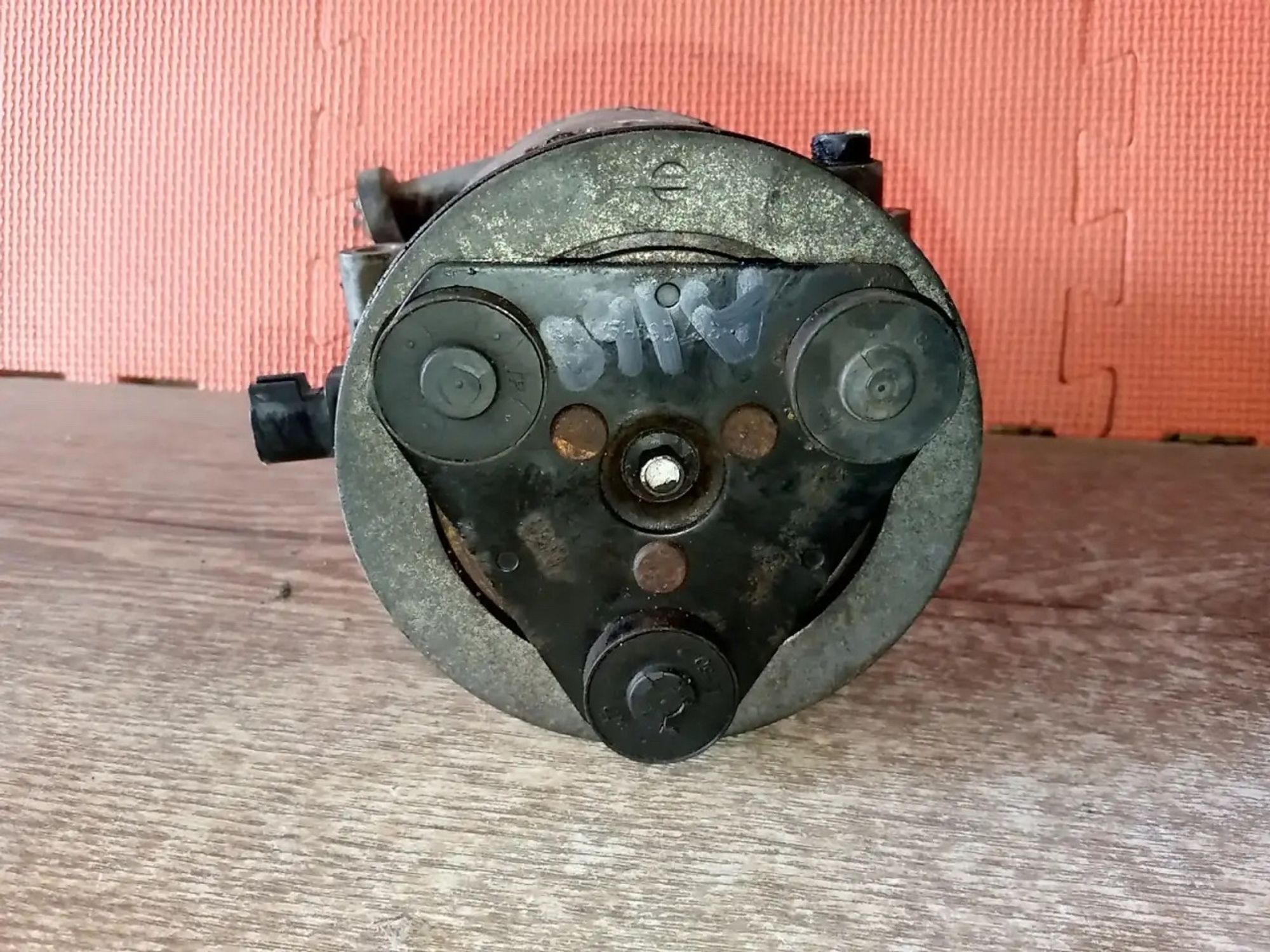 https://ycs.partsauto.market/partsauto-images/thmbs/userImages/a486c87f8955b6e25f9185efee619899/part/47ebdfd0-732d-461a-a663-068d7854ccf6_1779344262876.jpg