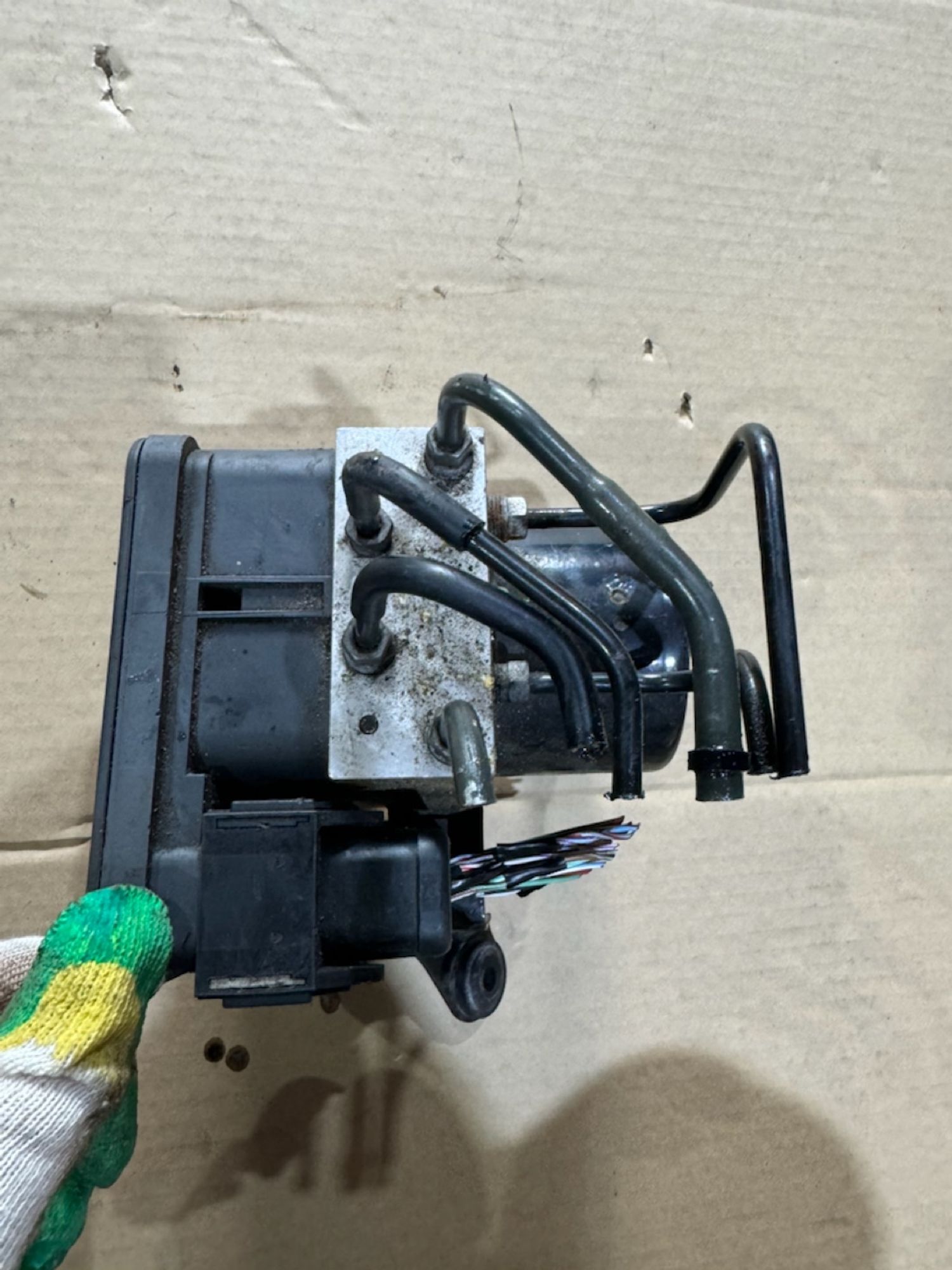 https://ycs.partsauto.market/partsauto-images/thmbs/userImages/a486c87f8955b6e25f9185efee619899/part/497cbc24-899f-4b91-be6c-24a38a33f36f_1778190069241.jpg