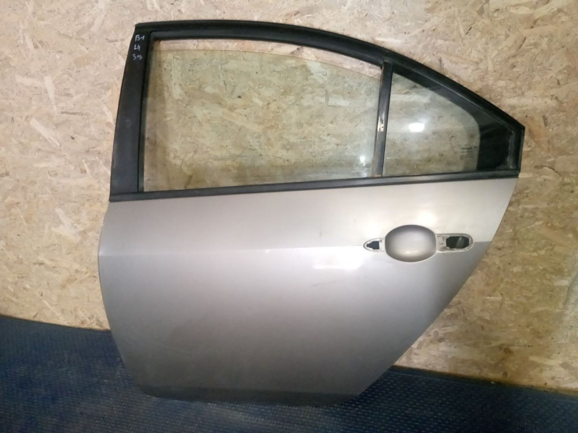 https://ycs.partsauto.market/partsauto-images/thmbs/userImages/a486c87f8955b6e25f9185efee619899/part/49efc90a-25f7-455d-8acc-15d9c413c343_1775856545533.jpg