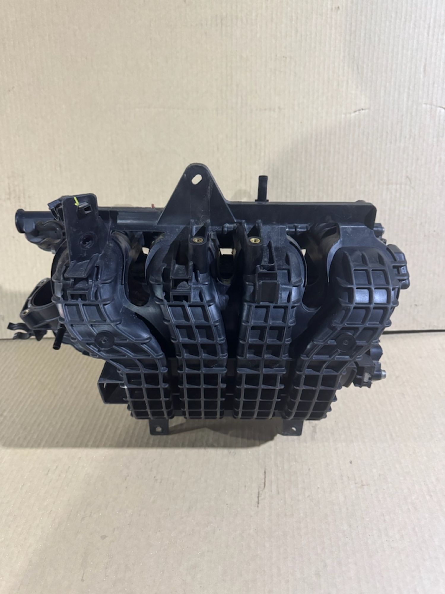 https://ycs.partsauto.market/partsauto-images/thmbs/userImages/a486c87f8955b6e25f9185efee619899/part/4a048c81-8de9-4df9-aedf-66dfb299e238_1784571945240.jpg