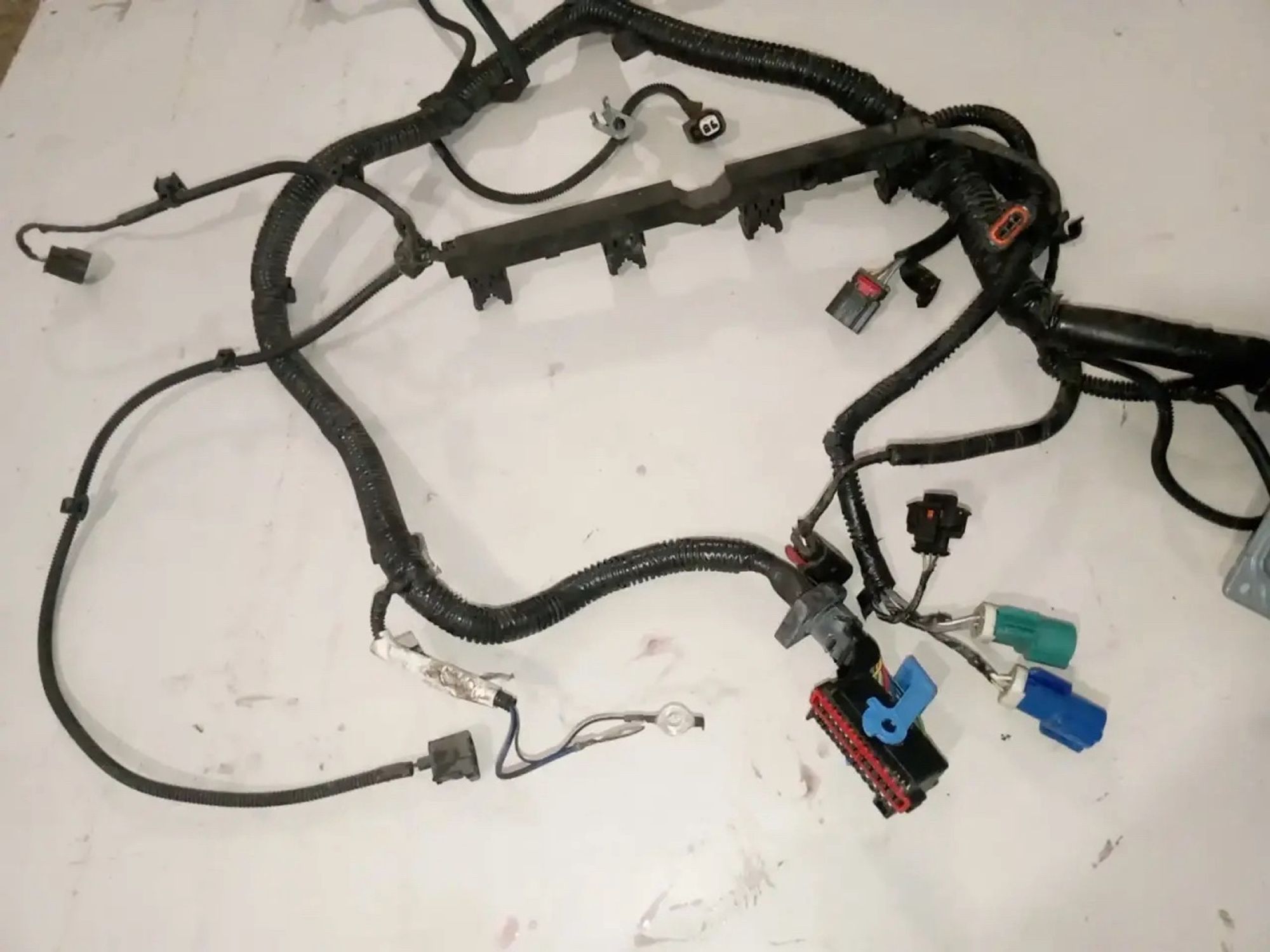 https://ycs.partsauto.market/partsauto-images/thmbs/userImages/a486c87f8955b6e25f9185efee619899/part/4b49ac03-05e7-4952-a464-69870a3107ab_1779344259437.jpg
