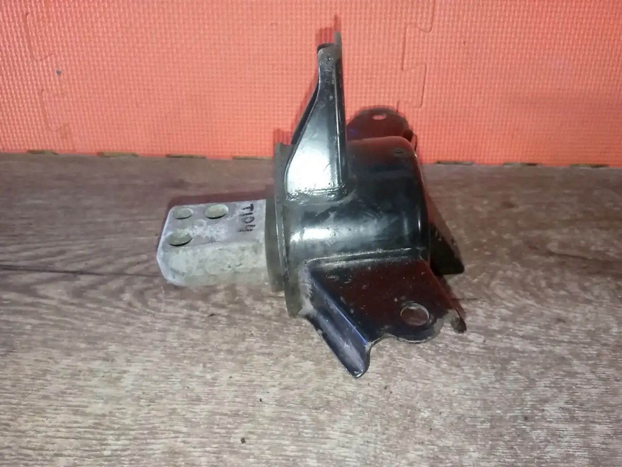 https://ycs.partsauto.market/partsauto-images/thmbs/userImages/a486c87f8955b6e25f9185efee619899/part/4bb777fa-07e2-4a4b-8f6e-36239043de2b_1775854655934.jpg