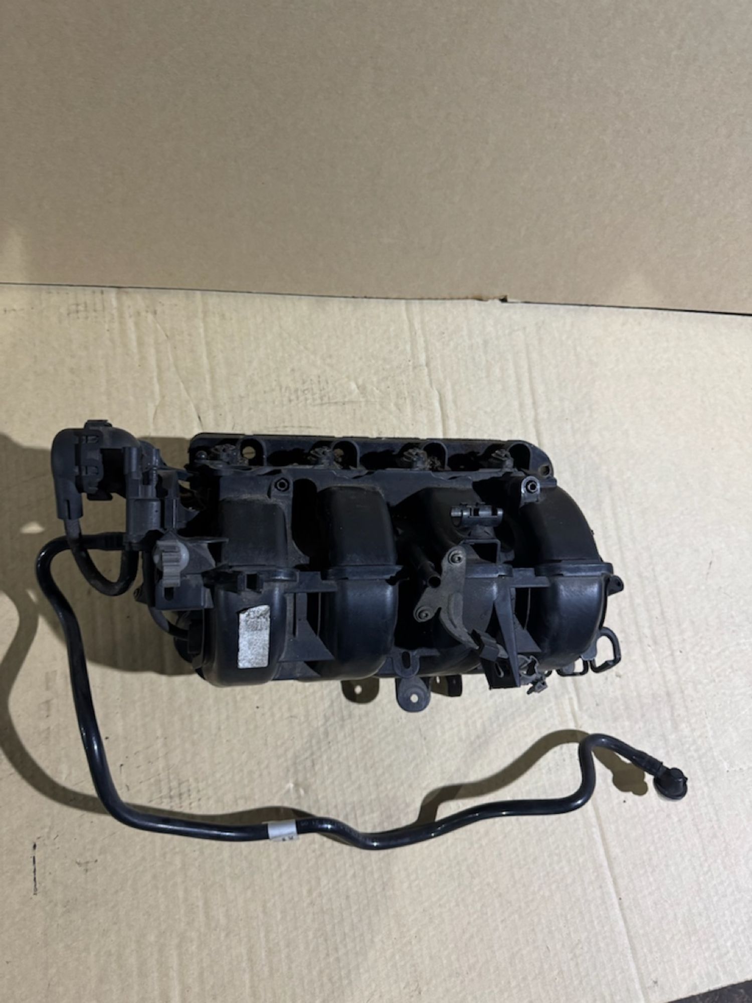 https://ycs.partsauto.market/partsauto-images/thmbs/userImages/a486c87f8955b6e25f9185efee619899/part/4d517ef3-5c24-440c-a622-da365c9bbaf7_1786255399410.jpg