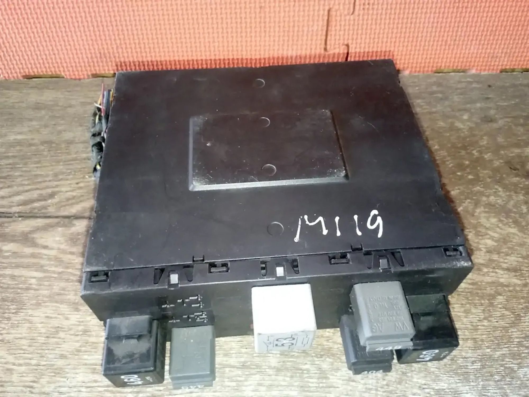 https://ycs.partsauto.market/partsauto-images/thmbs/userImages/a486c87f8955b6e25f9185efee619899/part/4d7204e3-34ef-4aac-94c2-0fc2eb774160_1786779386743.jpg