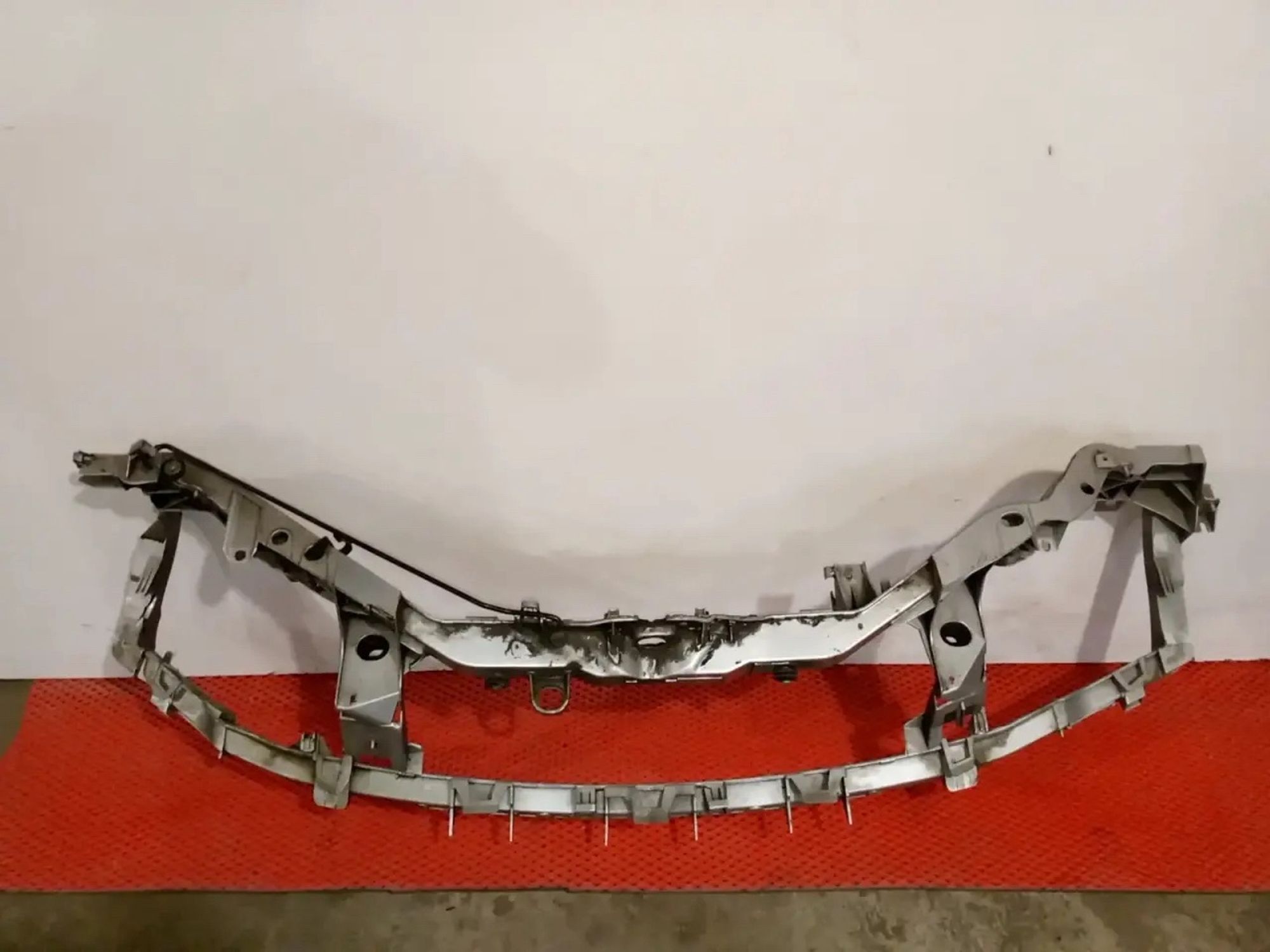 https://ycs.partsauto.market/partsauto-images/thmbs/userImages/a486c87f8955b6e25f9185efee619899/part/4efacd11-0b51-486e-bebd-742278ff78d8_1778605968482.jpg