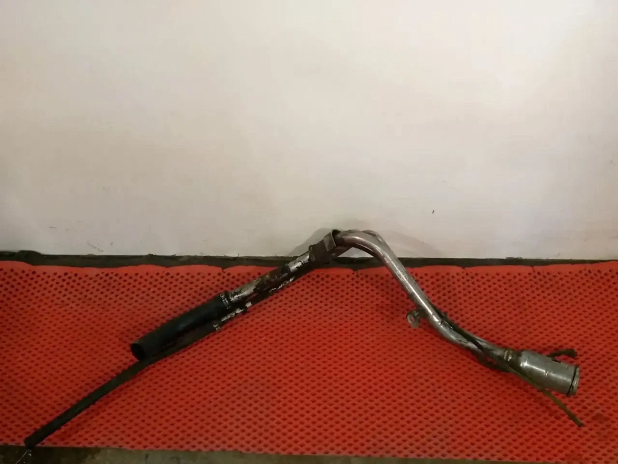 https://ycs.partsauto.market/partsauto-images/thmbs/userImages/a486c87f8955b6e25f9185efee619899/part/4f5fd259-47d9-42f0-b762-bc654f81ce74_1779344249120.jpg