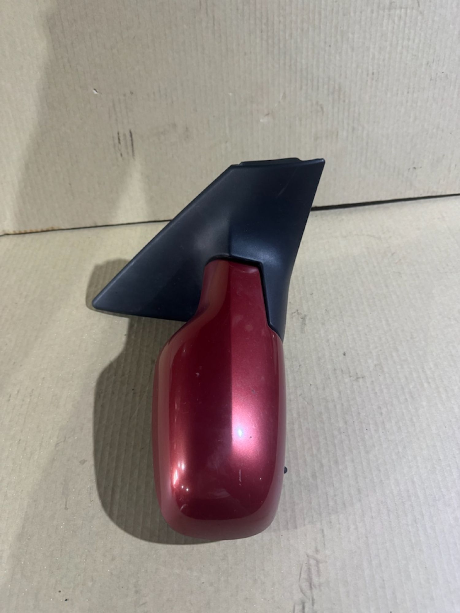 https://ycs.partsauto.market/partsauto-images/thmbs/userImages/a486c87f8955b6e25f9185efee619899/part/4f6db3e2-137d-447e-b648-fe851649dbed_1784620584382.jpg