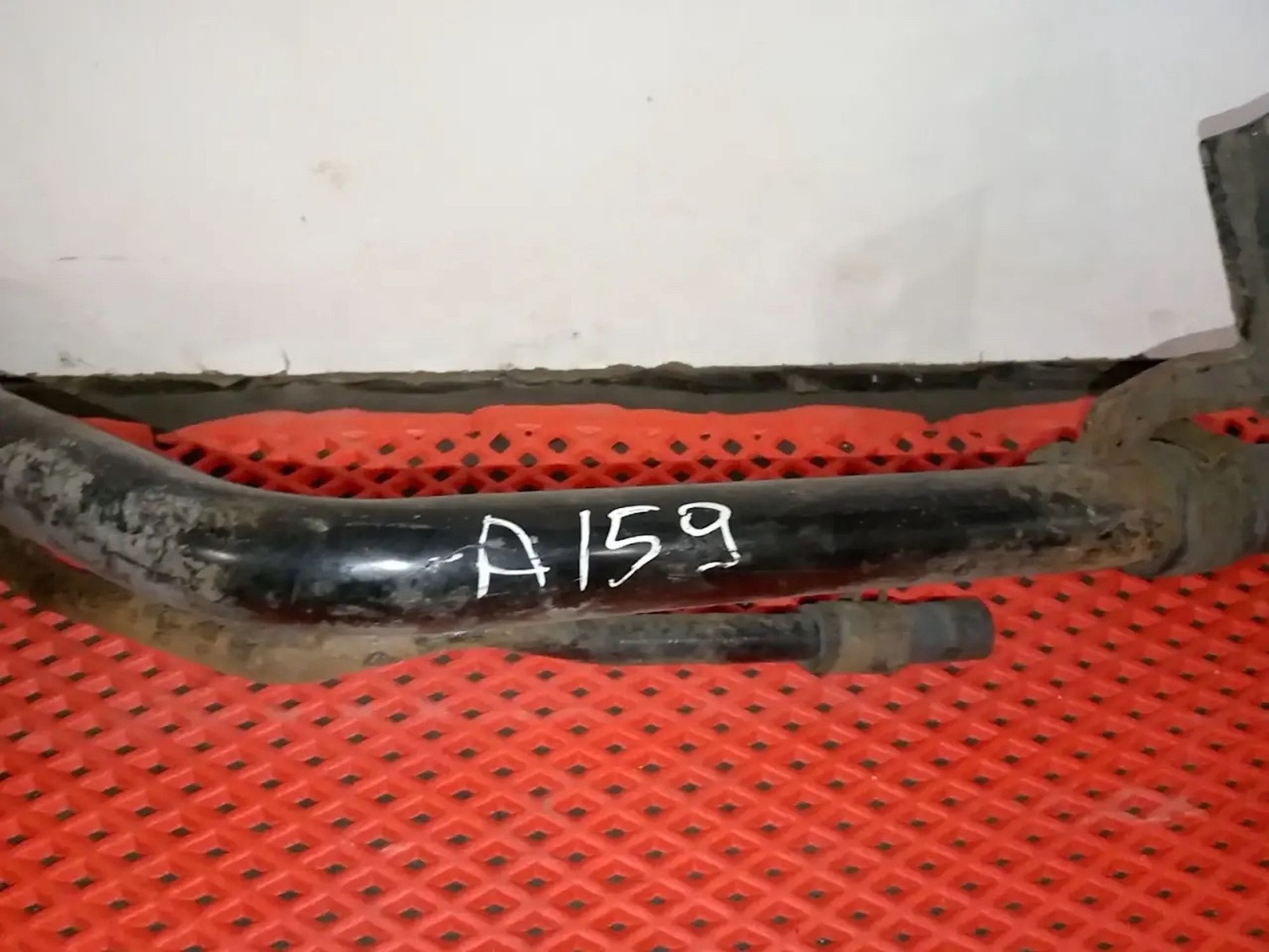https://ycs.partsauto.market/partsauto-images/thmbs/userImages/a486c87f8955b6e25f9185efee619899/part/50a445eb-b462-45b3-b550-bd3a1229bd5a_1779344227212.jpg