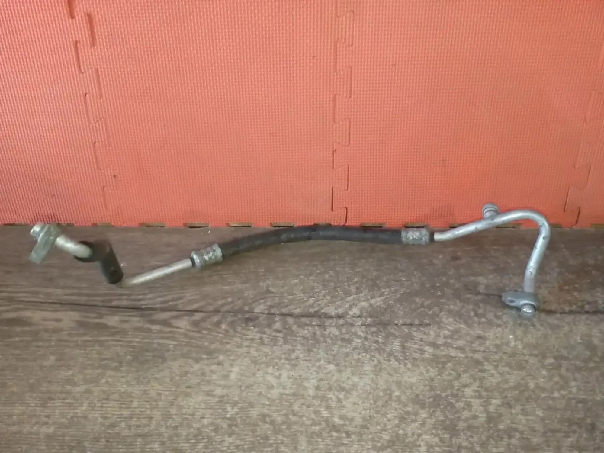 https://ycs.partsauto.market/partsauto-images/thmbs/userImages/a486c87f8955b6e25f9185efee619899/part/516b9a1f-374a-4cc4-9b5a-94b85612d947_1785182555358.jpg