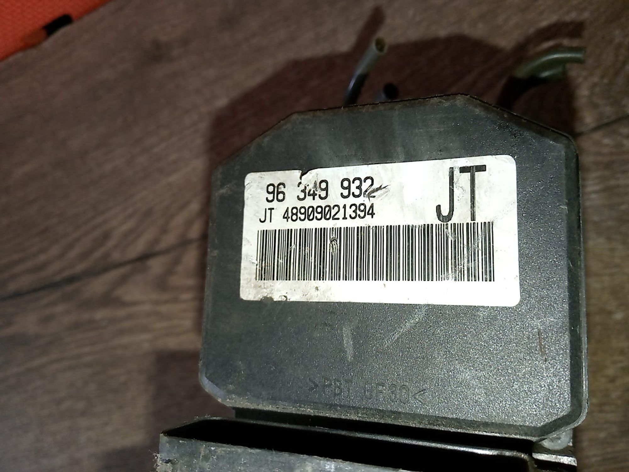 https://ycs.partsauto.market/partsauto-images/thmbs/userImages/a486c87f8955b6e25f9185efee619899/part/51a520e6-432f-46b8-9393-f269501ec1b1_1785328130407.jpg