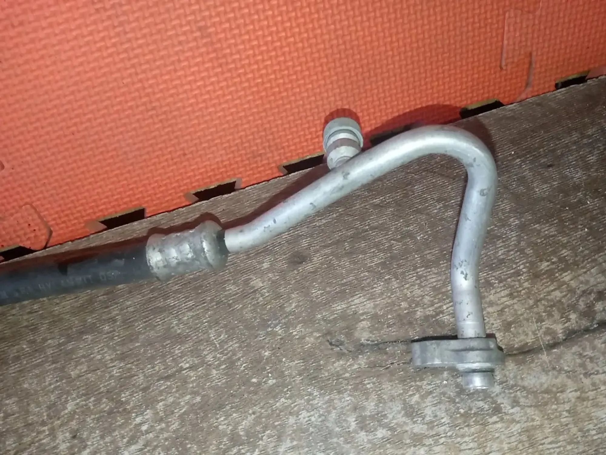https://ycs.partsauto.market/partsauto-images/thmbs/userImages/a486c87f8955b6e25f9185efee619899/part/52419f55-a9d2-406d-afe0-a045744f8f46_1785182556855.jpg
