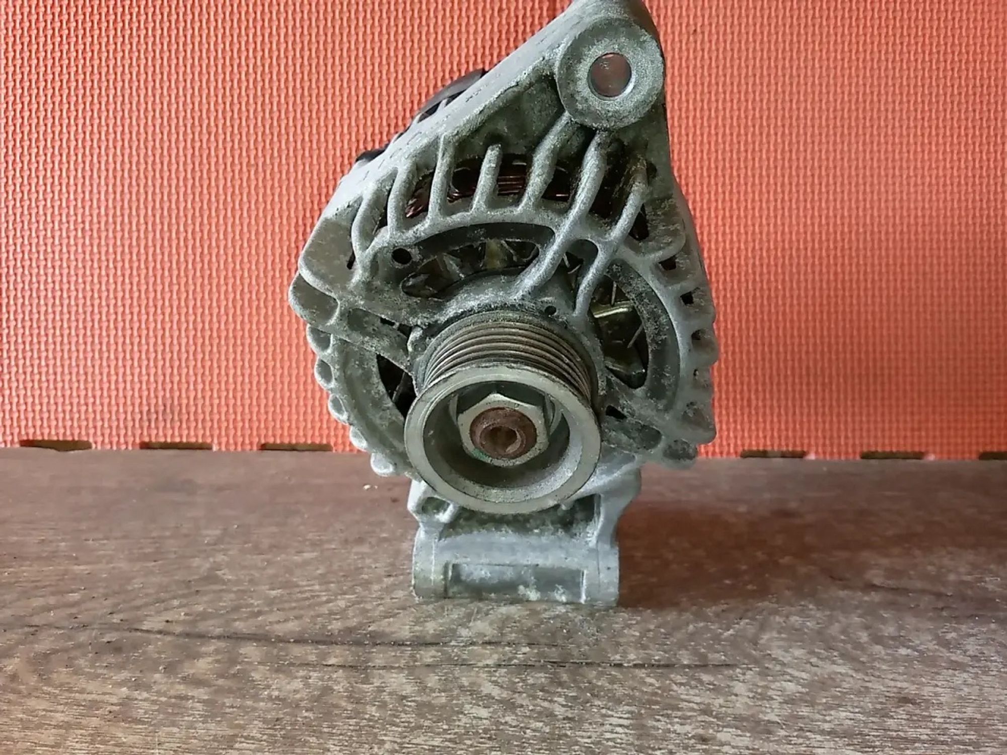 https://ycs.partsauto.market/partsauto-images/thmbs/userImages/a486c87f8955b6e25f9185efee619899/part/53b6cb00-c766-44d0-9c04-d4d6006ba932_1779051689243.jpg