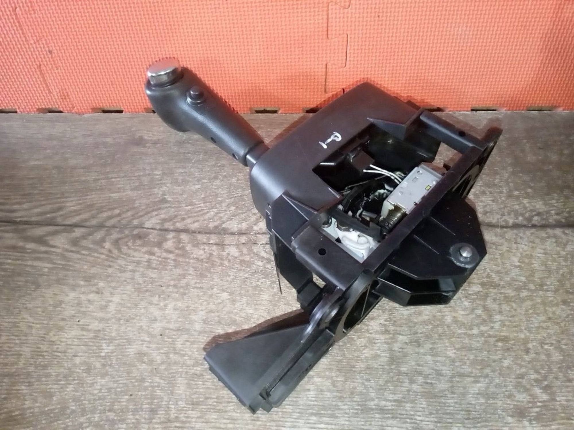 https://ycs.partsauto.market/partsauto-images/thmbs/userImages/a486c87f8955b6e25f9185efee619899/part/53c587d9-2e31-442a-b24b-ffc5c4f41c06_1775855443475.jpg
