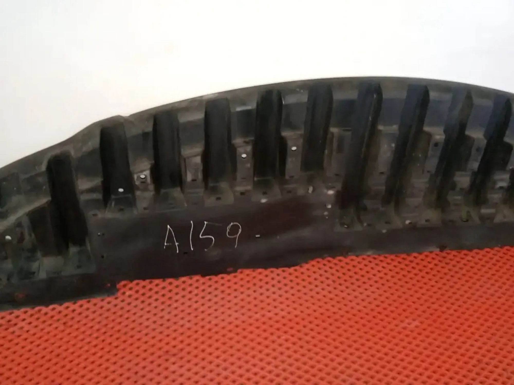 https://ycs.partsauto.market/partsauto-images/thmbs/userImages/a486c87f8955b6e25f9185efee619899/part/579e2a89-4c52-4f64-8c08-076a7c64c0a1_1779051725494.jpg