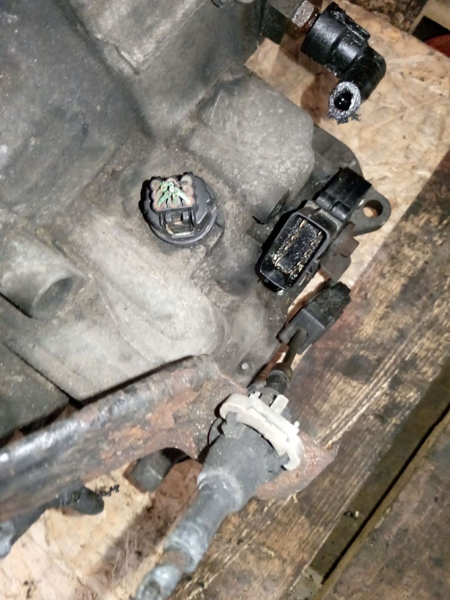 https://ycs.partsauto.market/partsauto-images/thmbs/userImages/a486c87f8955b6e25f9185efee619899/part/586b7b0f-6de3-4d09-a30d-fae4f1565d35_1782454864291.jpg