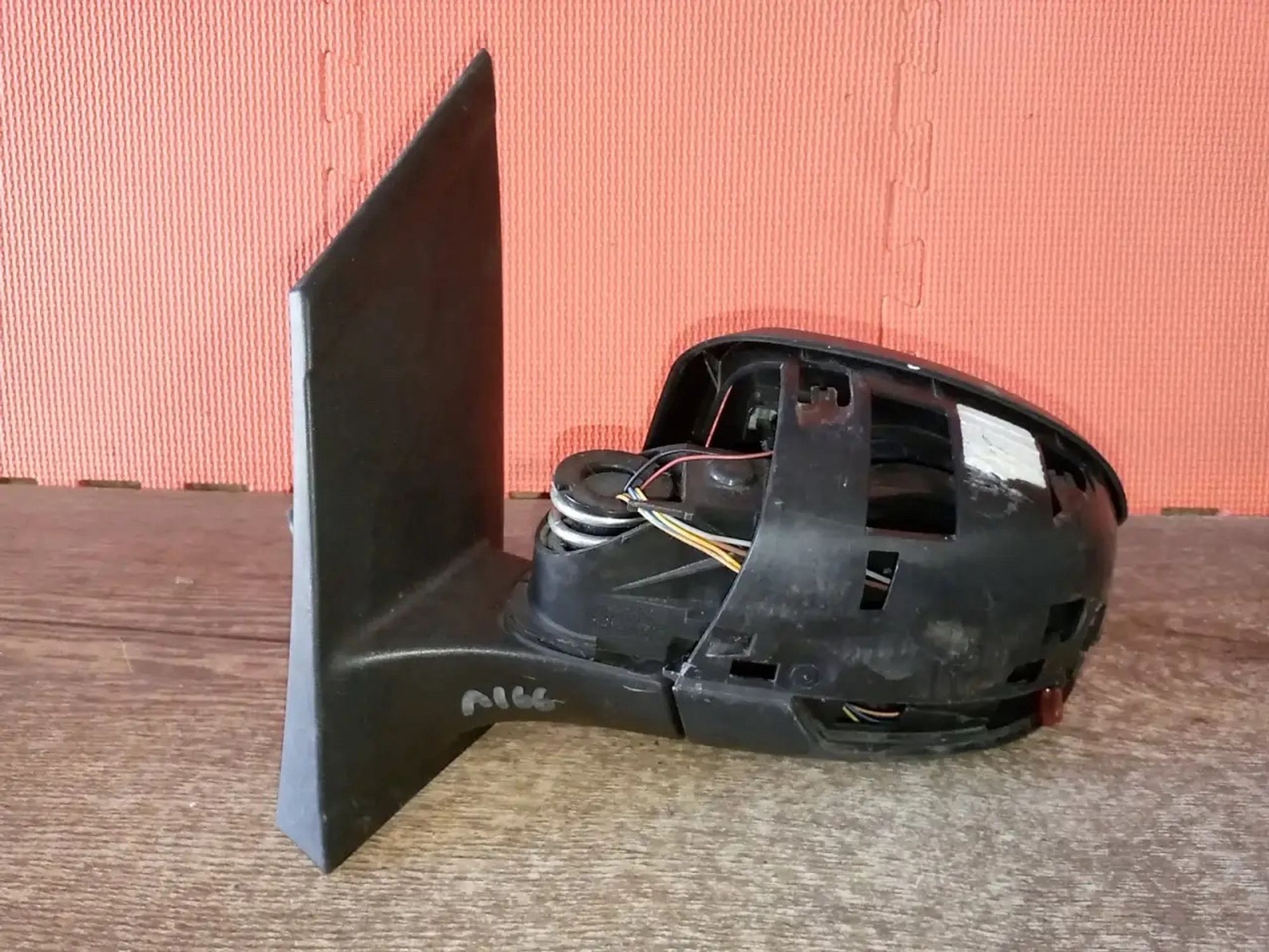 https://ycs.partsauto.market/partsauto-images/thmbs/userImages/a486c87f8955b6e25f9185efee619899/part/5924461e-5aee-407e-a9bd-365aa33c9f2d_1779344407639.jpg