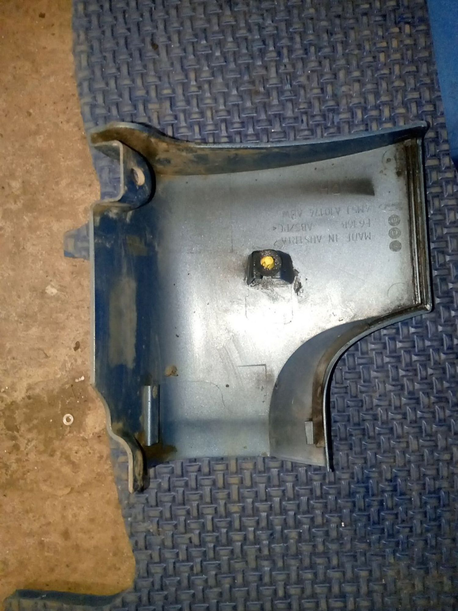 https://ycs.partsauto.market/partsauto-images/thmbs/userImages/a486c87f8955b6e25f9185efee619899/part/5a0213de-1884-47cd-a547-c35671fd4547_1782455341298.jpg