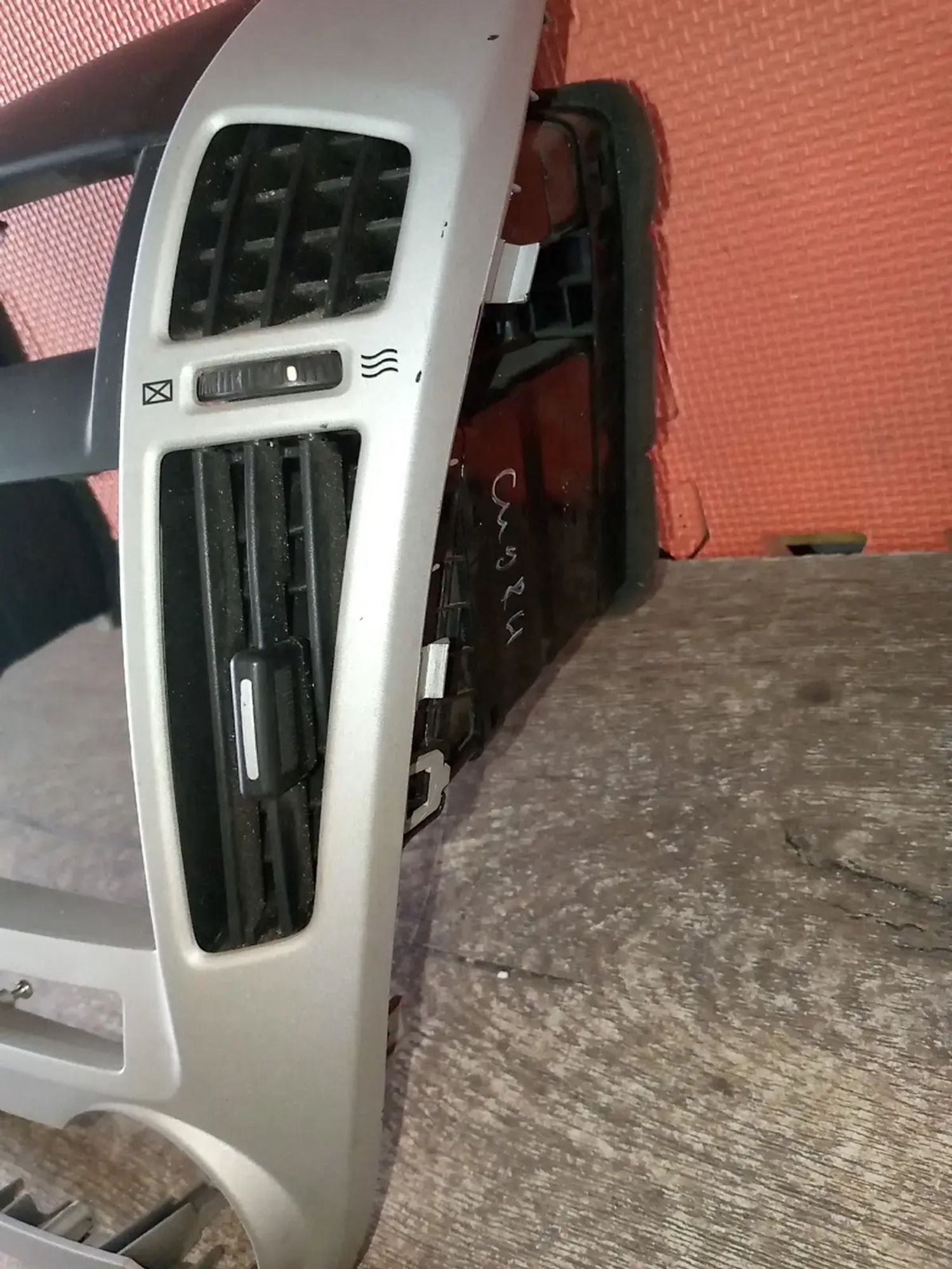 https://ycs.partsauto.market/partsauto-images/thmbs/userImages/a486c87f8955b6e25f9185efee619899/part/5b97629d-f939-49df-baba-318d77f5b7c4_1780043753994.jpg
