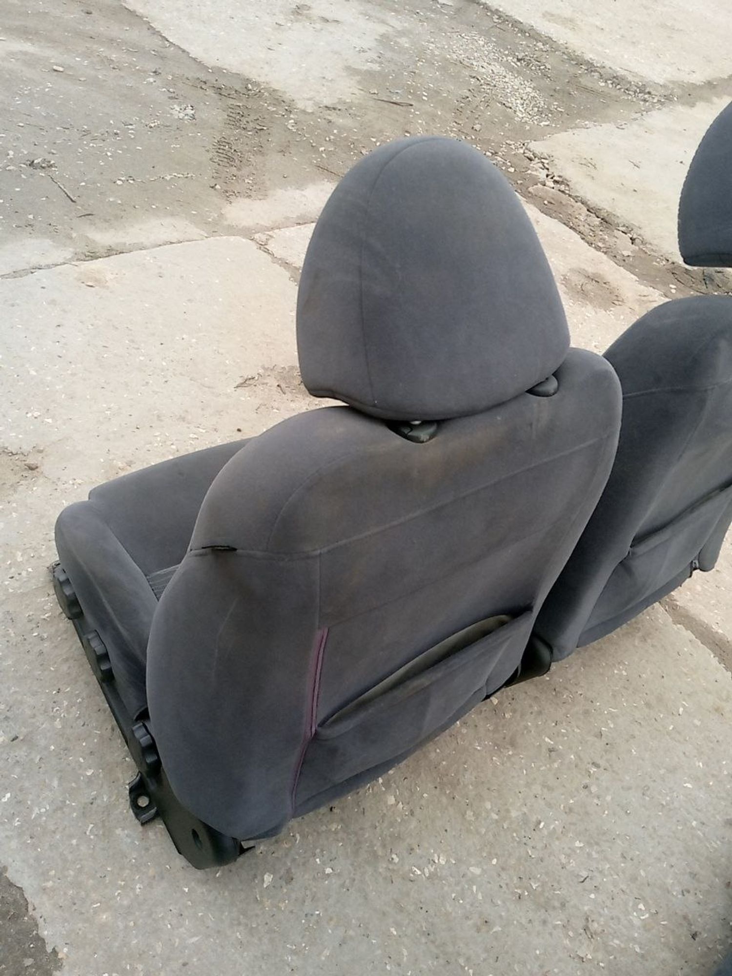 https://ycs.partsauto.market/partsauto-images/thmbs/userImages/a486c87f8955b6e25f9185efee619899/part/5c5f0469-24d9-4e77-920f-ae0b23346686_1775856382313.jpg