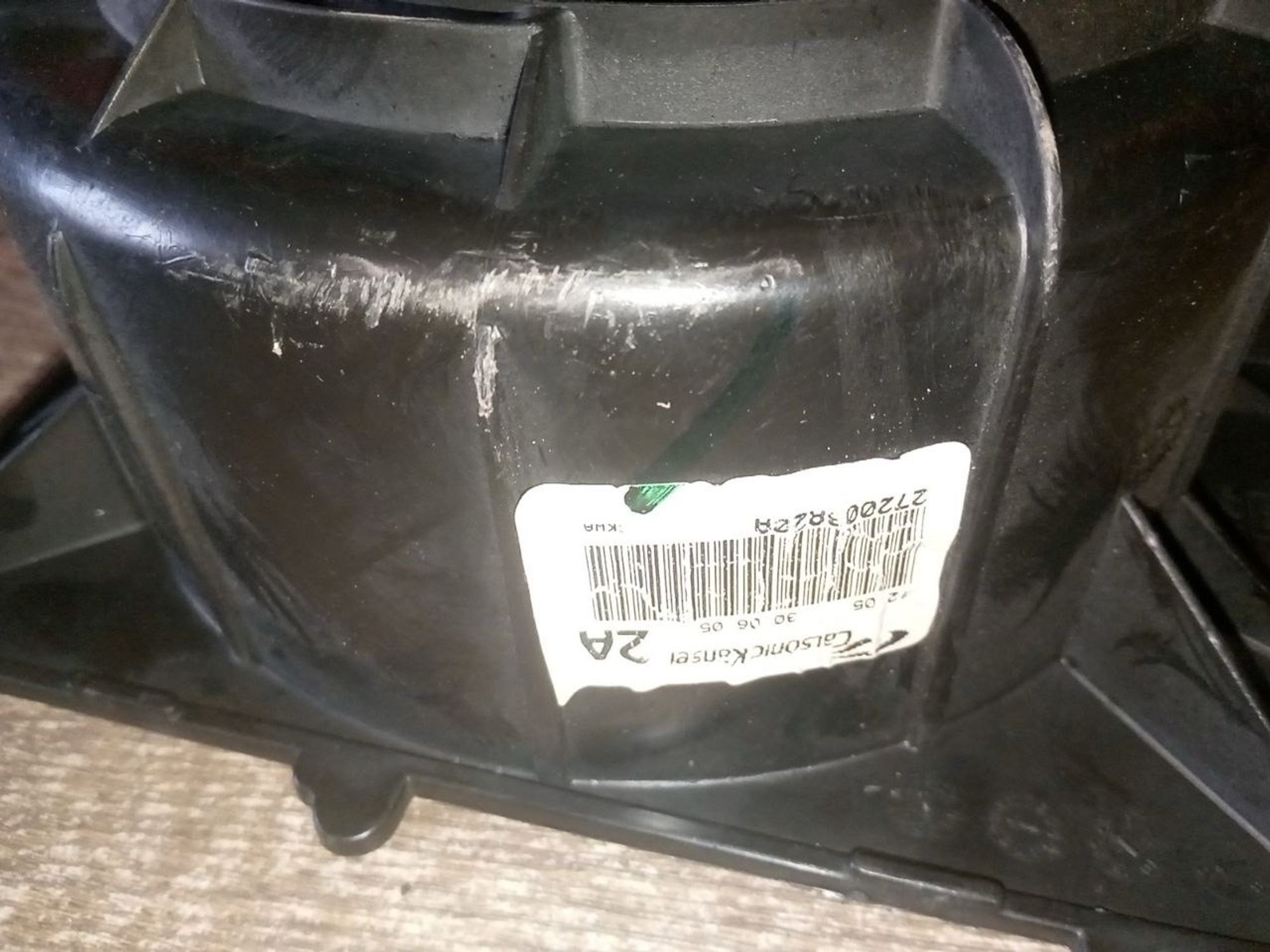 https://ycs.partsauto.market/partsauto-images/thmbs/userImages/a486c87f8955b6e25f9185efee619899/part/5f262eff-db38-47e9-8e2c-b6faabc7d13b_1775855064706.jpg