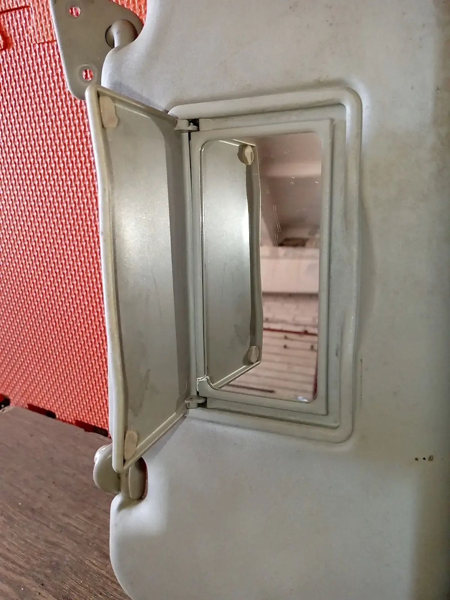https://ycs.partsauto.market/partsauto-images/thmbs/userImages/a486c87f8955b6e25f9185efee619899/part/5f6efc25-9f3a-4ed2-b3ae-6fc752fcbd51_1780043542804.jpg