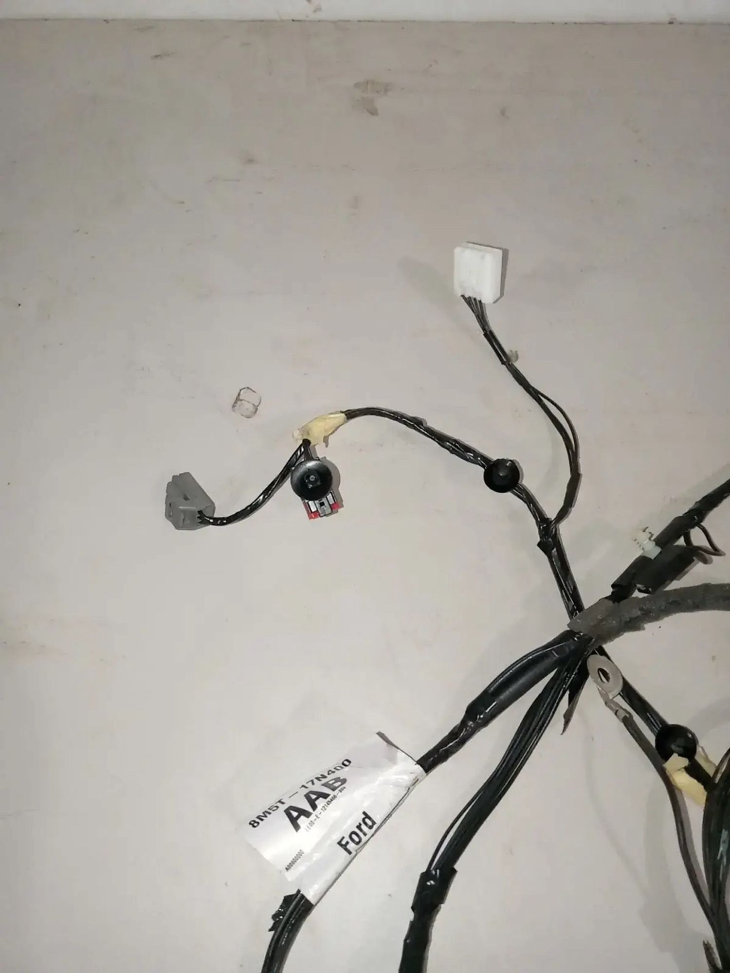 https://ycs.partsauto.market/partsauto-images/thmbs/userImages/a486c87f8955b6e25f9185efee619899/part/613e4de9-2ec7-402b-834c-a86e7e14b2a3_1778603624442.jpg