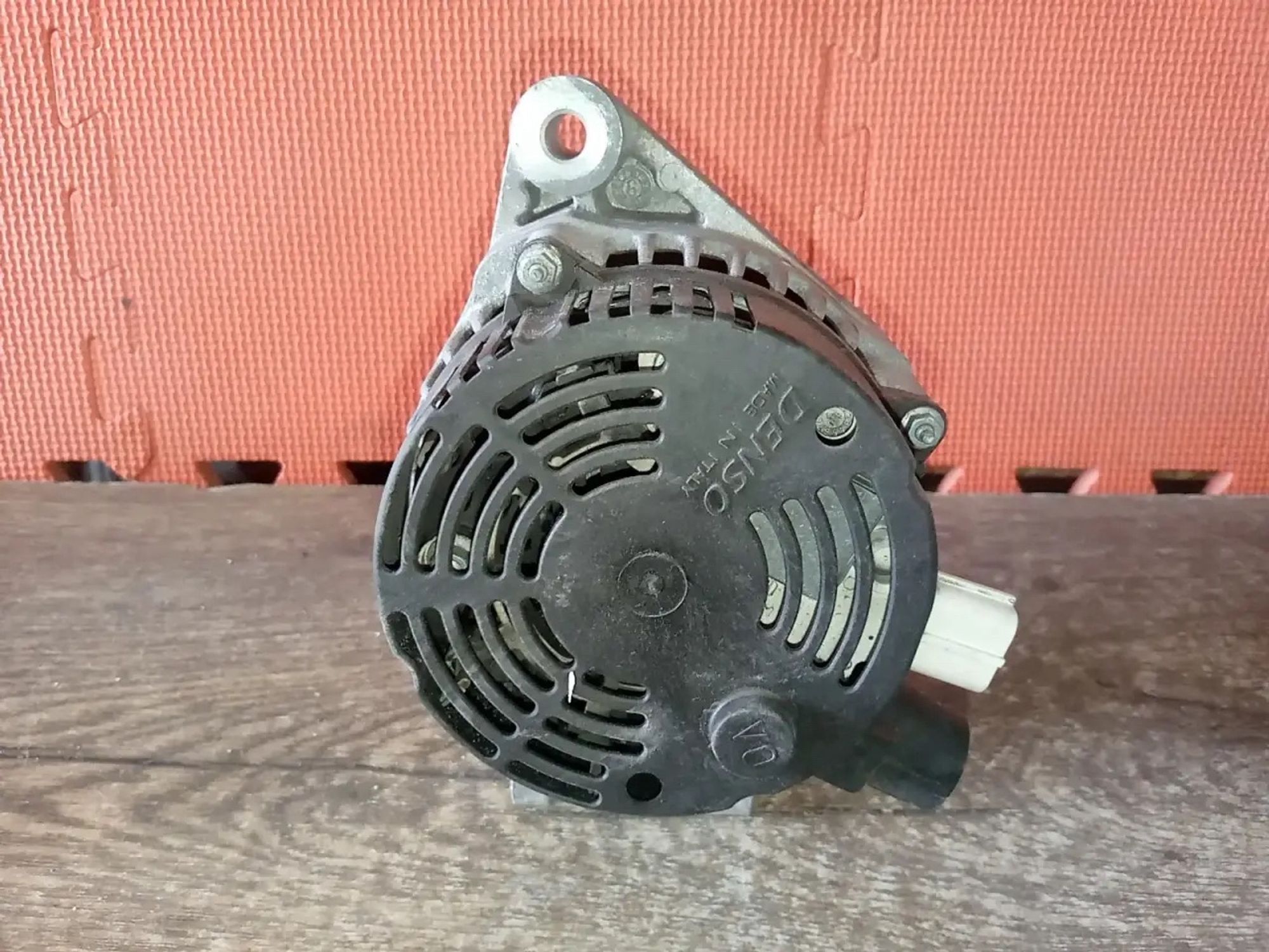 https://ycs.partsauto.market/partsauto-images/thmbs/userImages/a486c87f8955b6e25f9185efee619899/part/614e0e15-f7fb-4524-89c4-aa281c018ea8_1780044096544.jpg