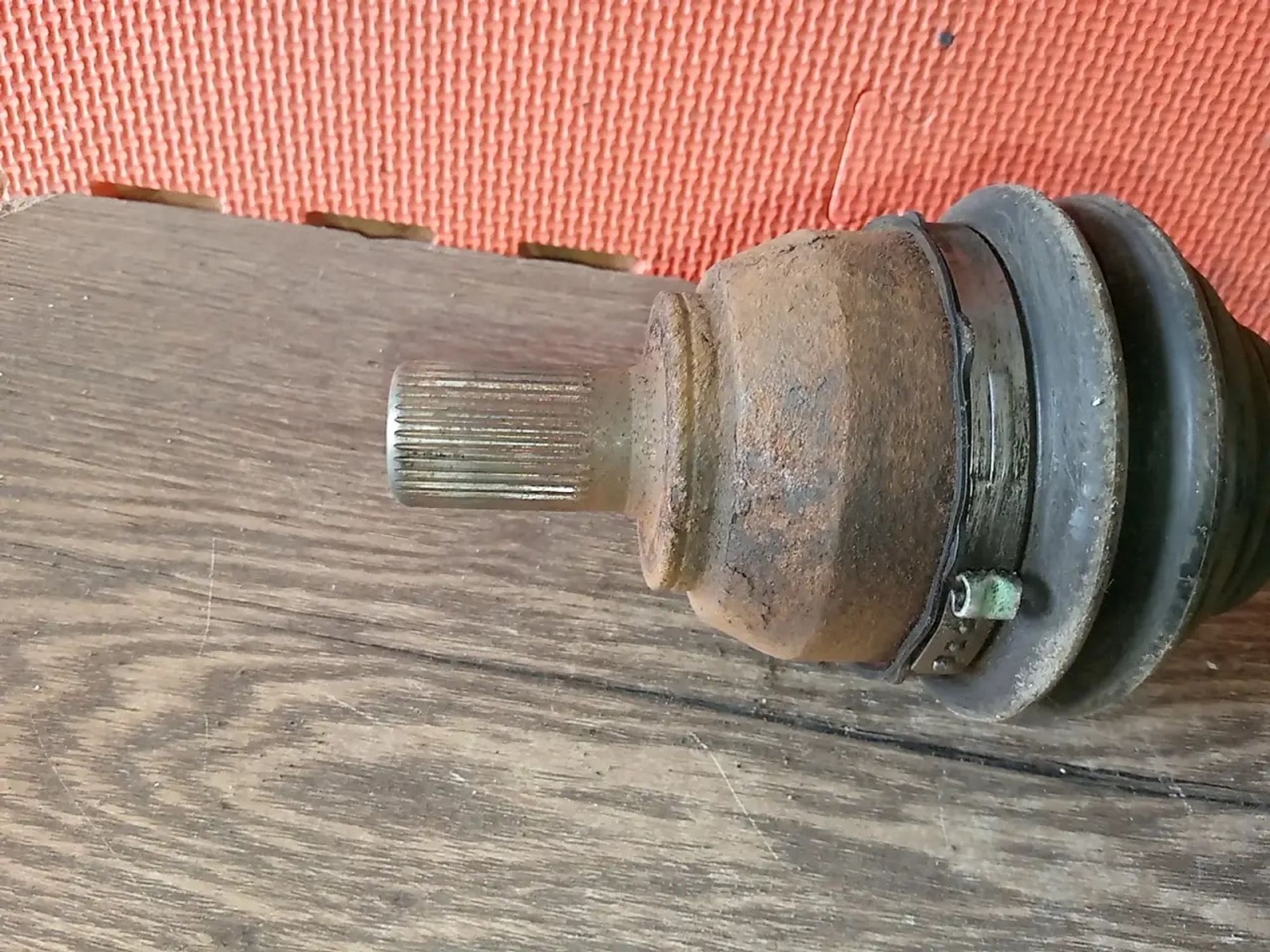 https://ycs.partsauto.market/partsauto-images/thmbs/userImages/a486c87f8955b6e25f9185efee619899/part/62620ac4-88cc-4f70-95cb-3cfb260e5276_1779793119918.jpg